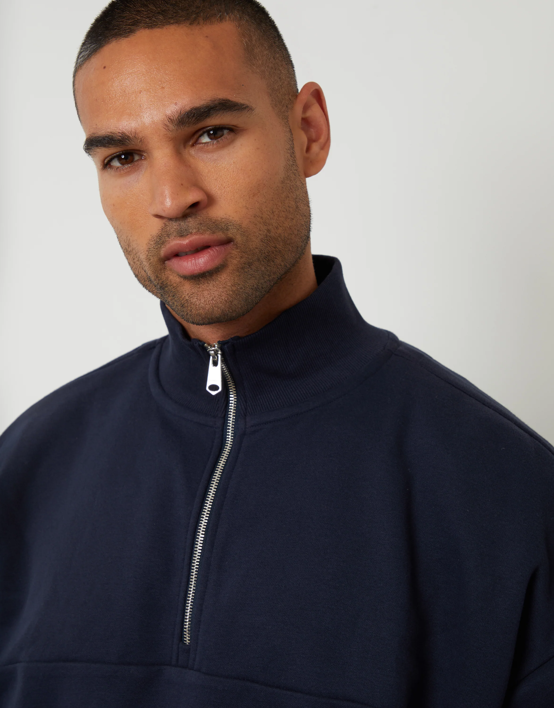 Relaxed Fit Half Zip Sweatshirt in Navy - Image 4