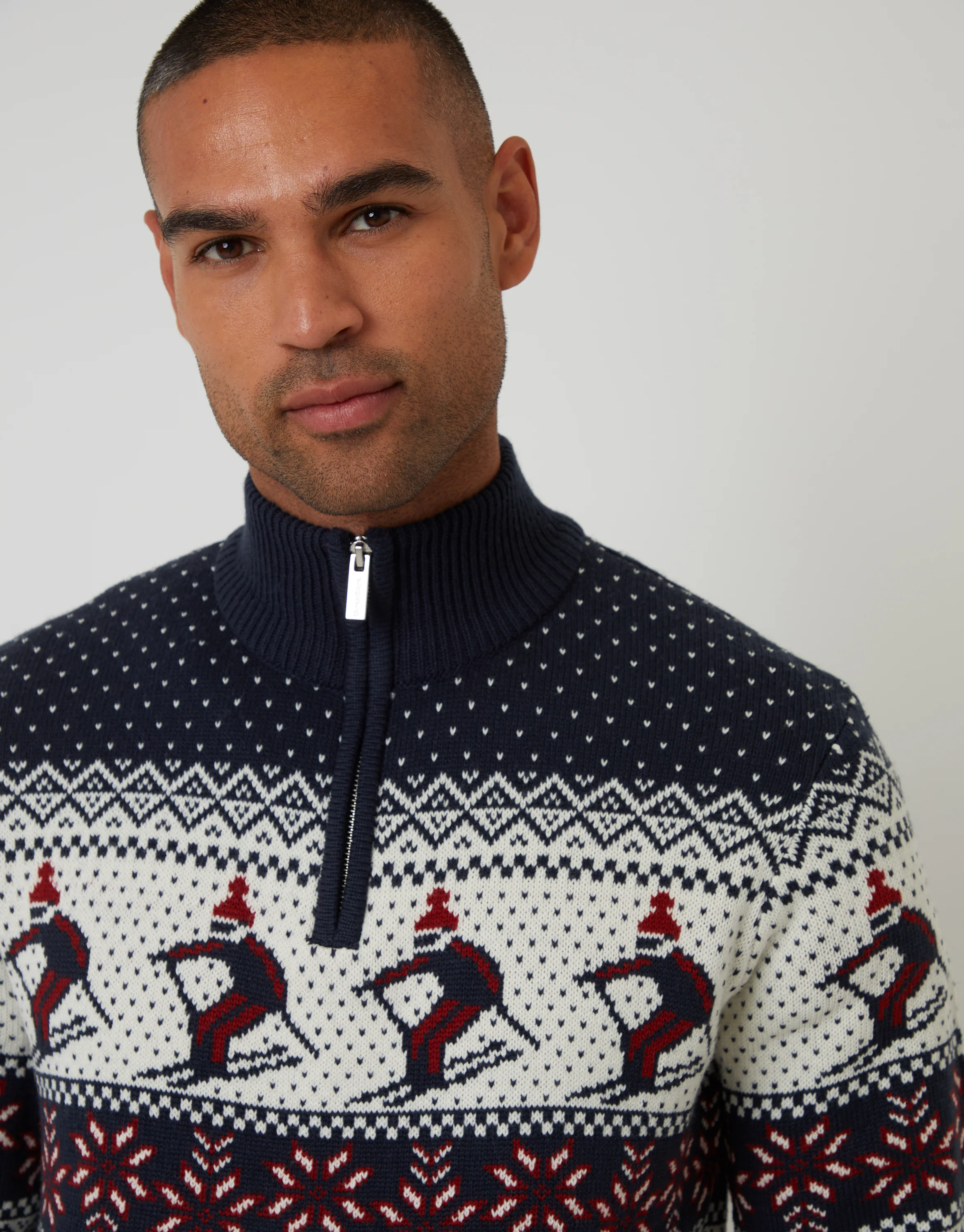 Ski Fairisle Cable Knit Quarter Zip Jumper in Navy - Image 5