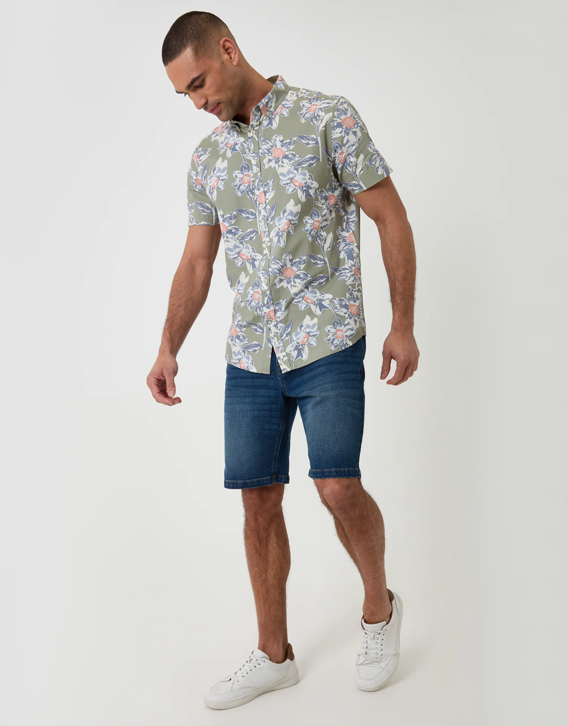 Floral Print Short Sleeve Shirt in Sage Green