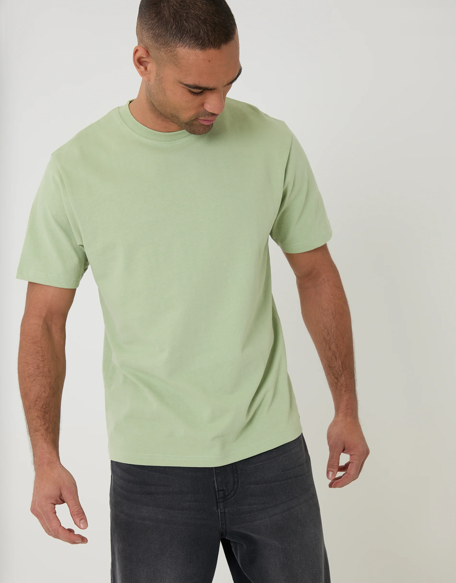 Peached Cotton Crew Neck T-Shirt in Sage Green