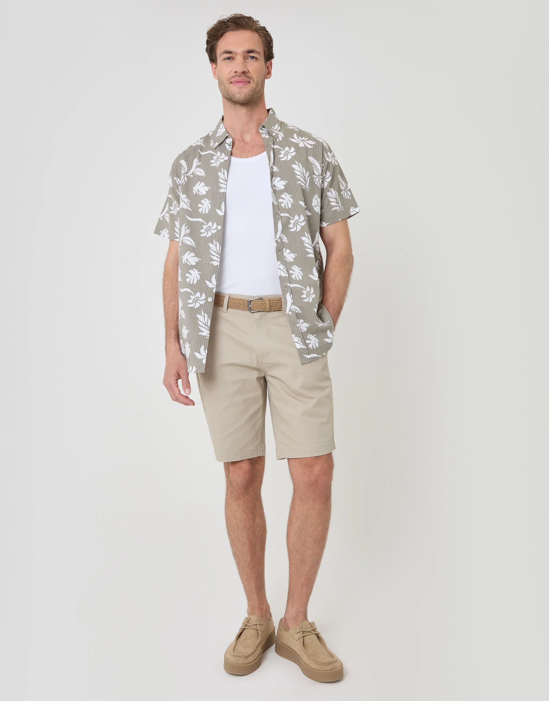 Plant Print Textured Cotton Short Sleeve Shirt in Sage Green - Image 5