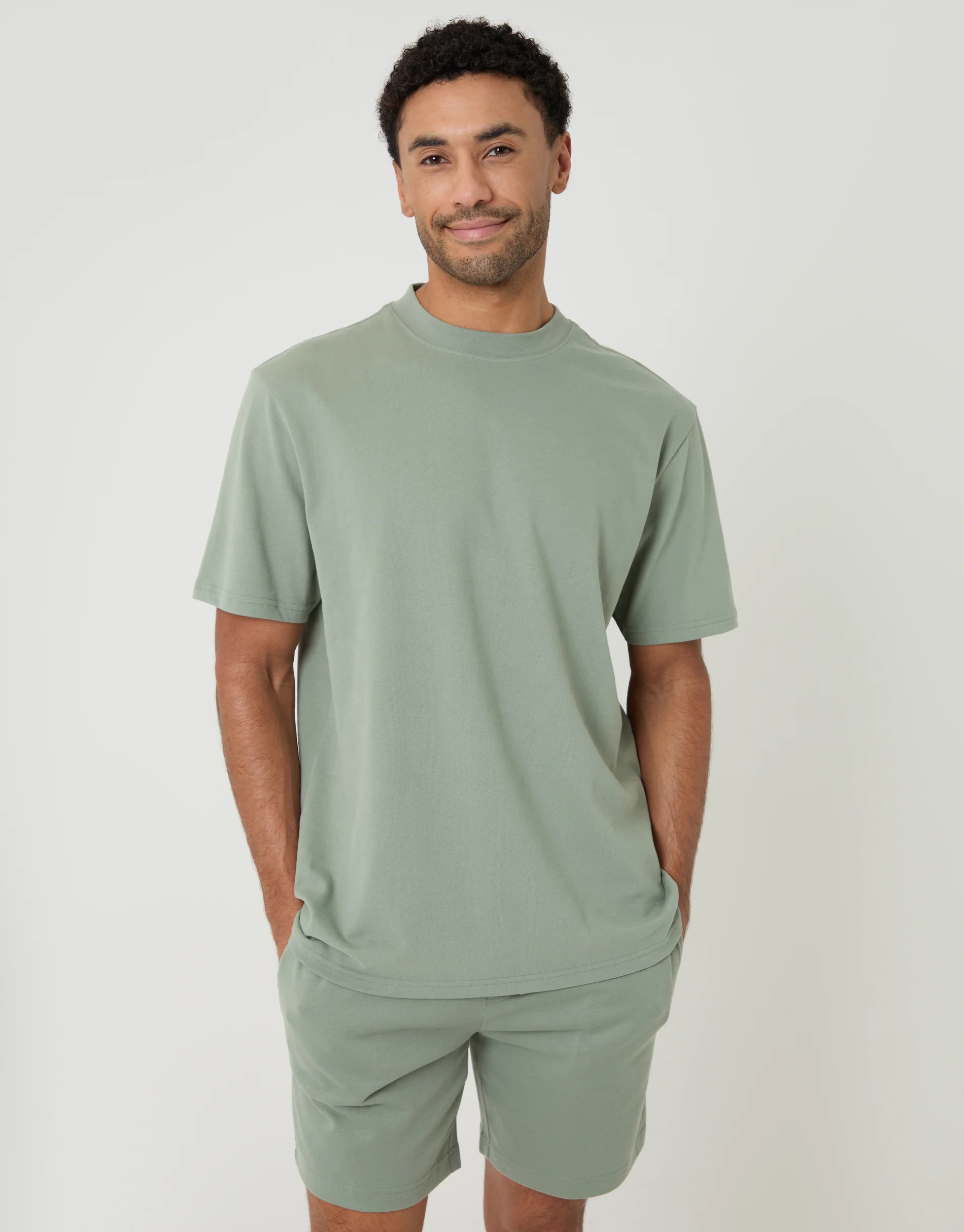 Relaxed Fit Short Lounge Set in Sage Green