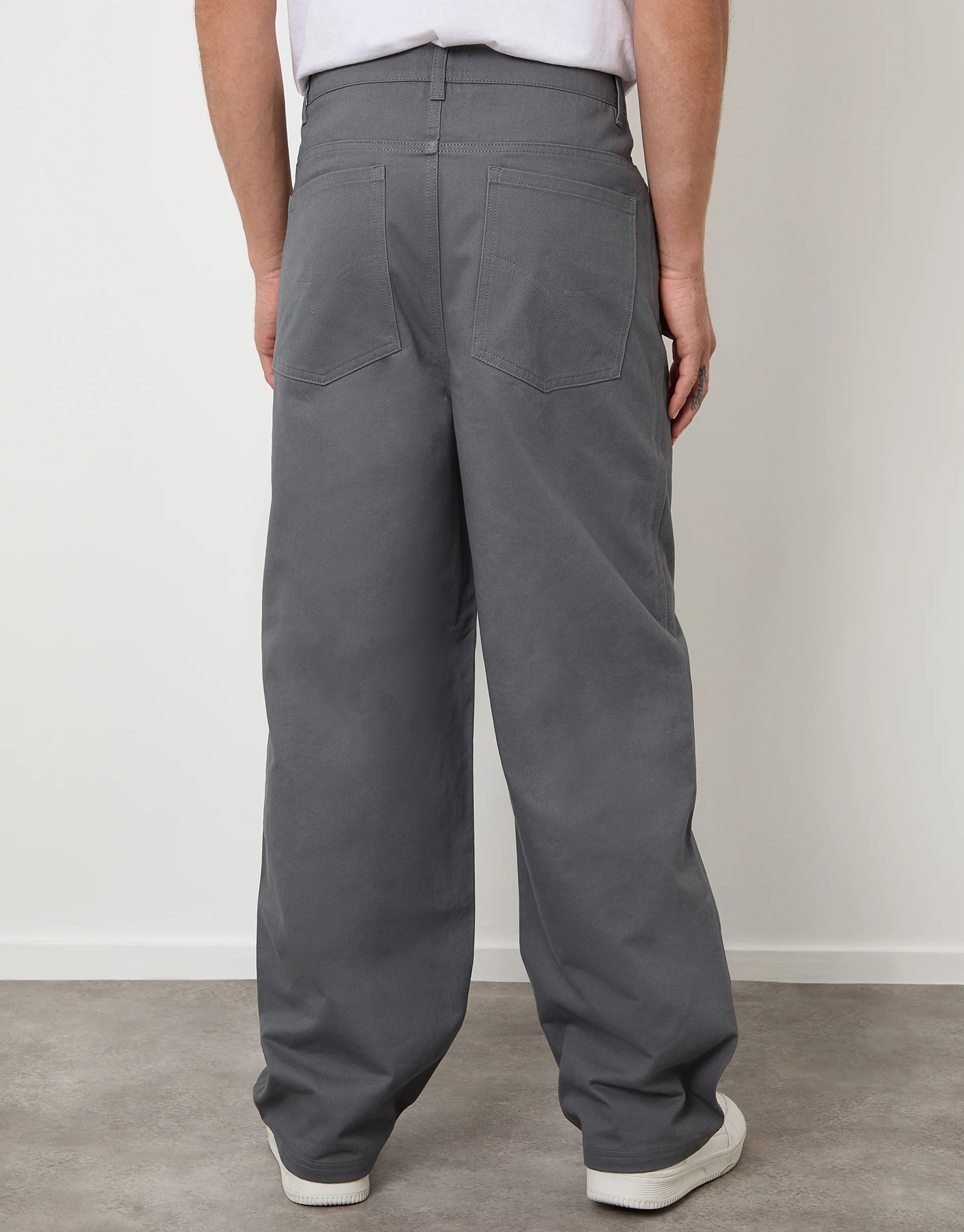 Baggy Fit 5 Pocket Chino Trousers in Slate Grey - Image 3
