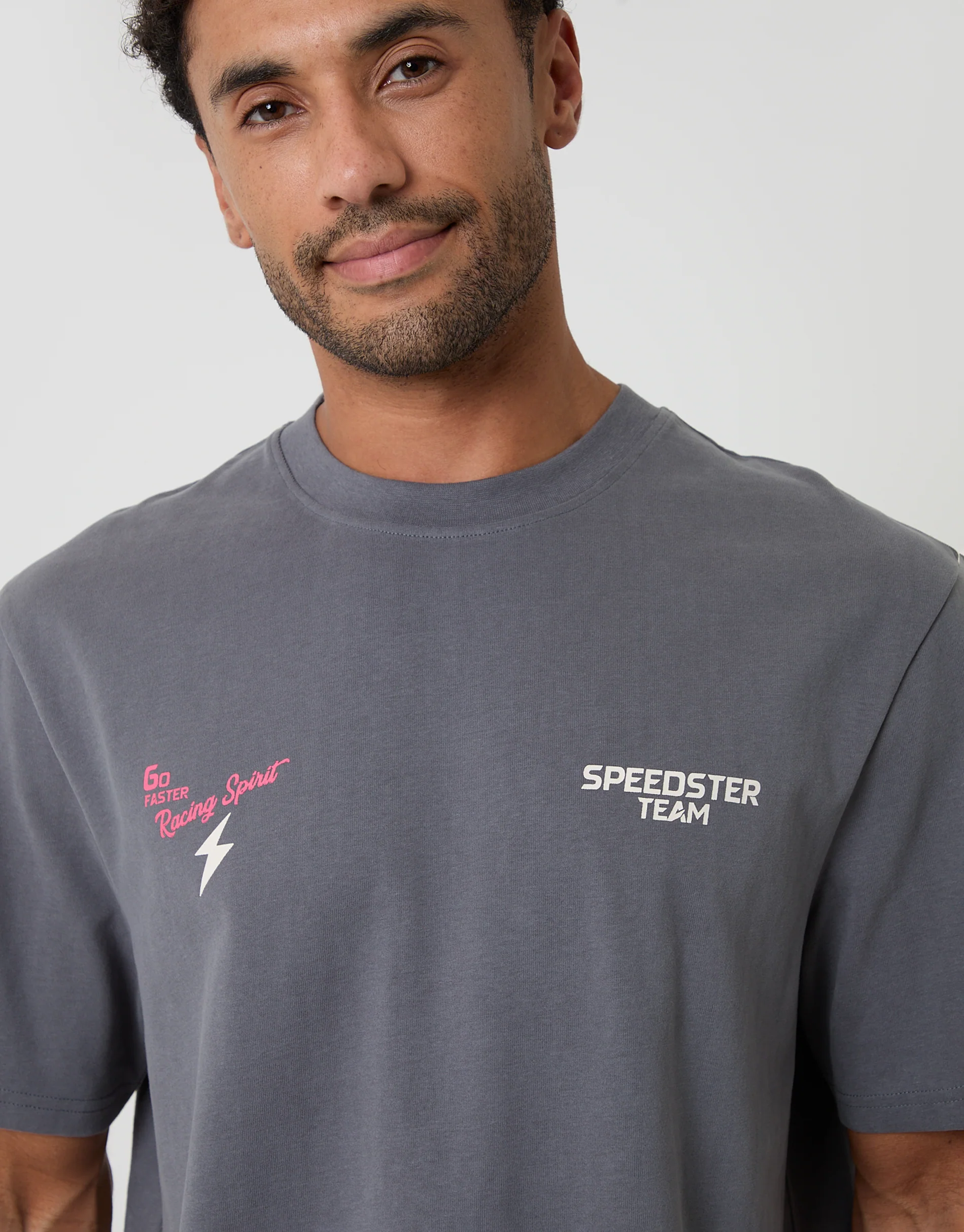 Relaxed Fit Speedster Peached Cotton T-Shirt in Slate Grey - Image 4