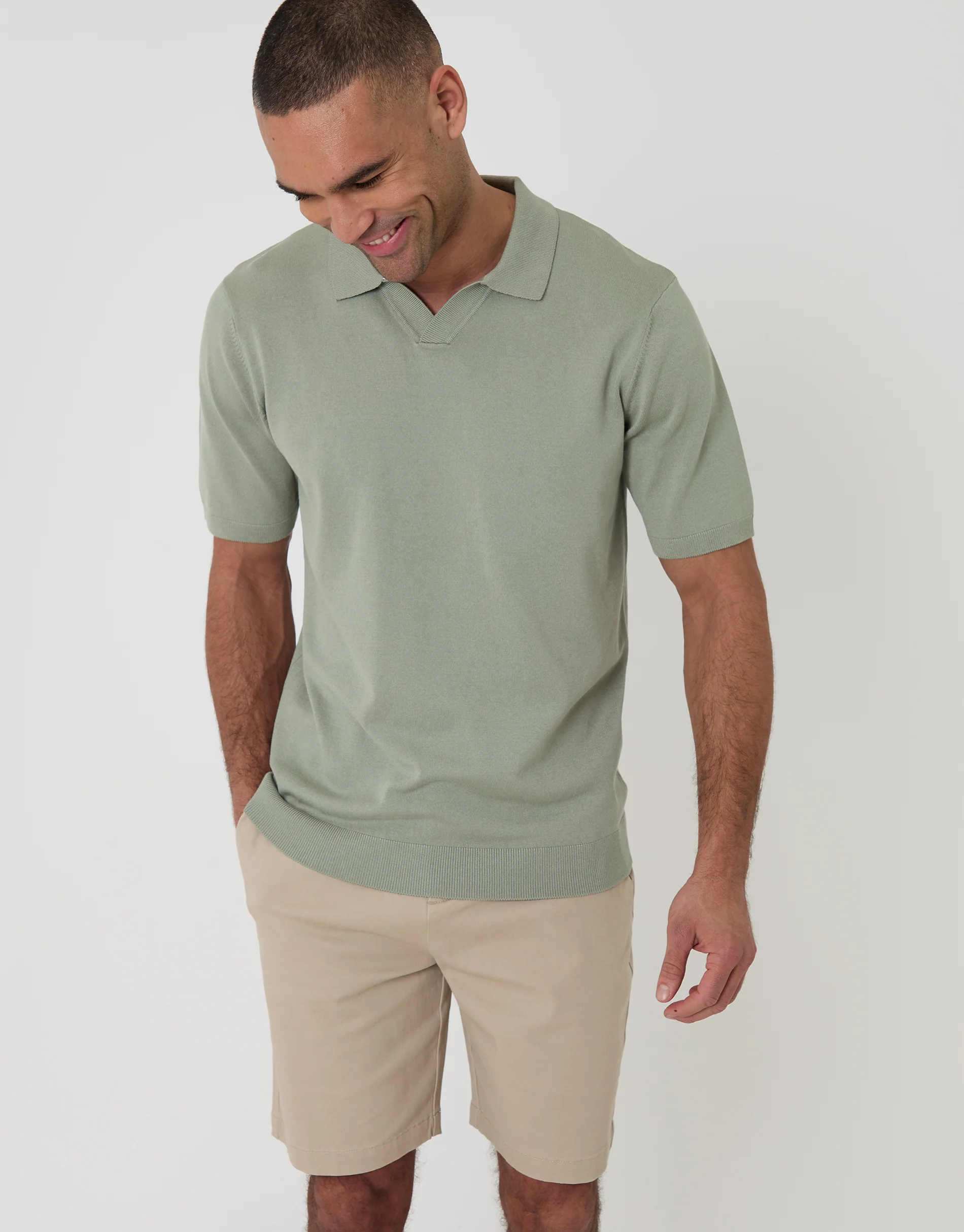 Regular Fit Stretch 3 Pocket Chino Shorts in Stone - Image 3