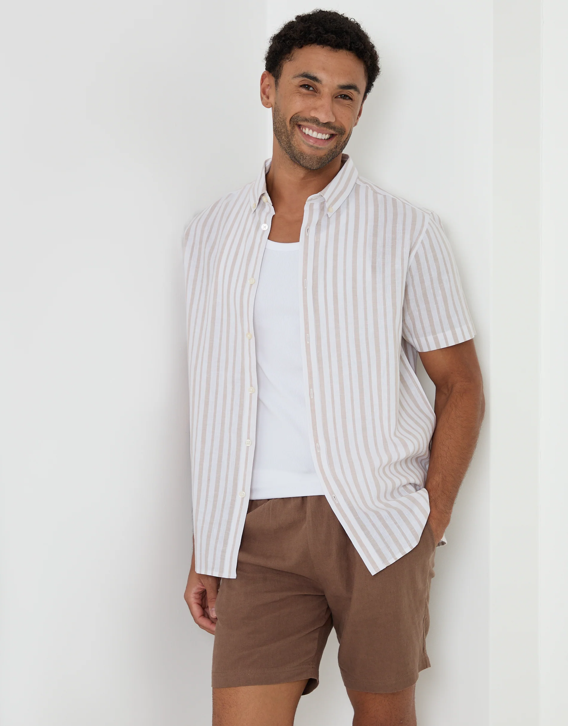 Linen Cotton Blend Short Sleeve Shirt in Stone Stripe