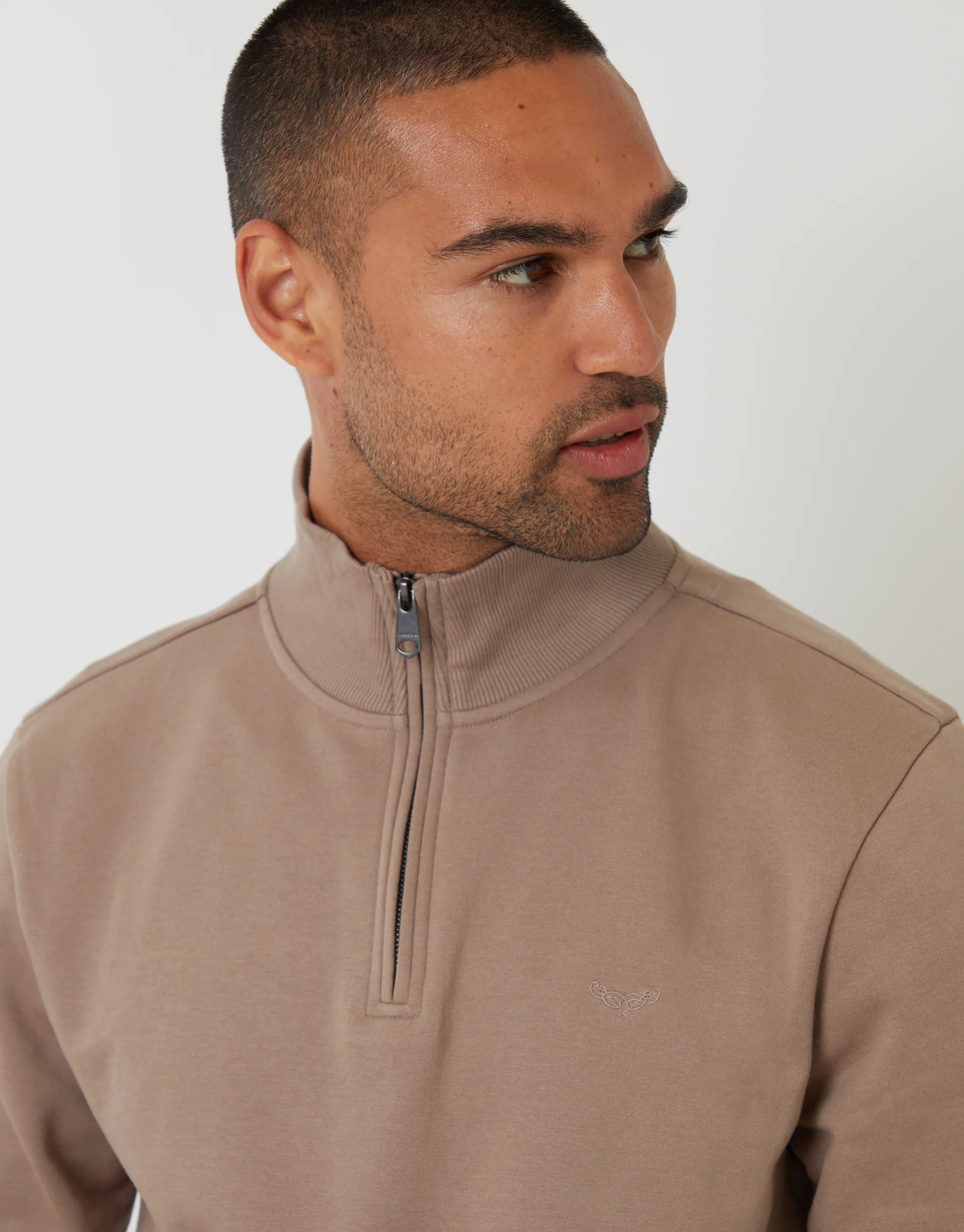 Quarter Zip Sweatshirt in Taupe - Image 4