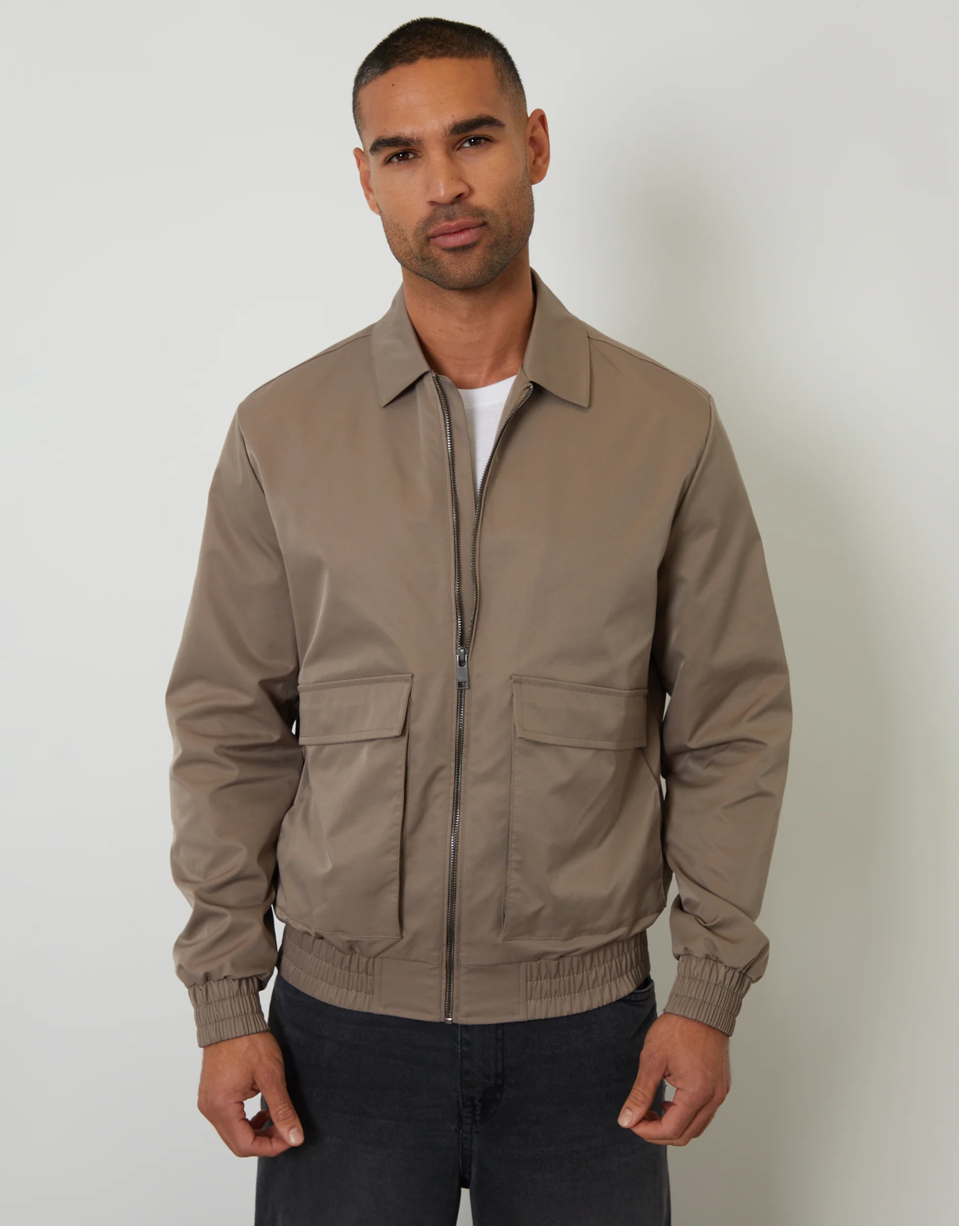 Showerproof Patch Pocket Zip Up Collared Jacket in Taupe - Image 4