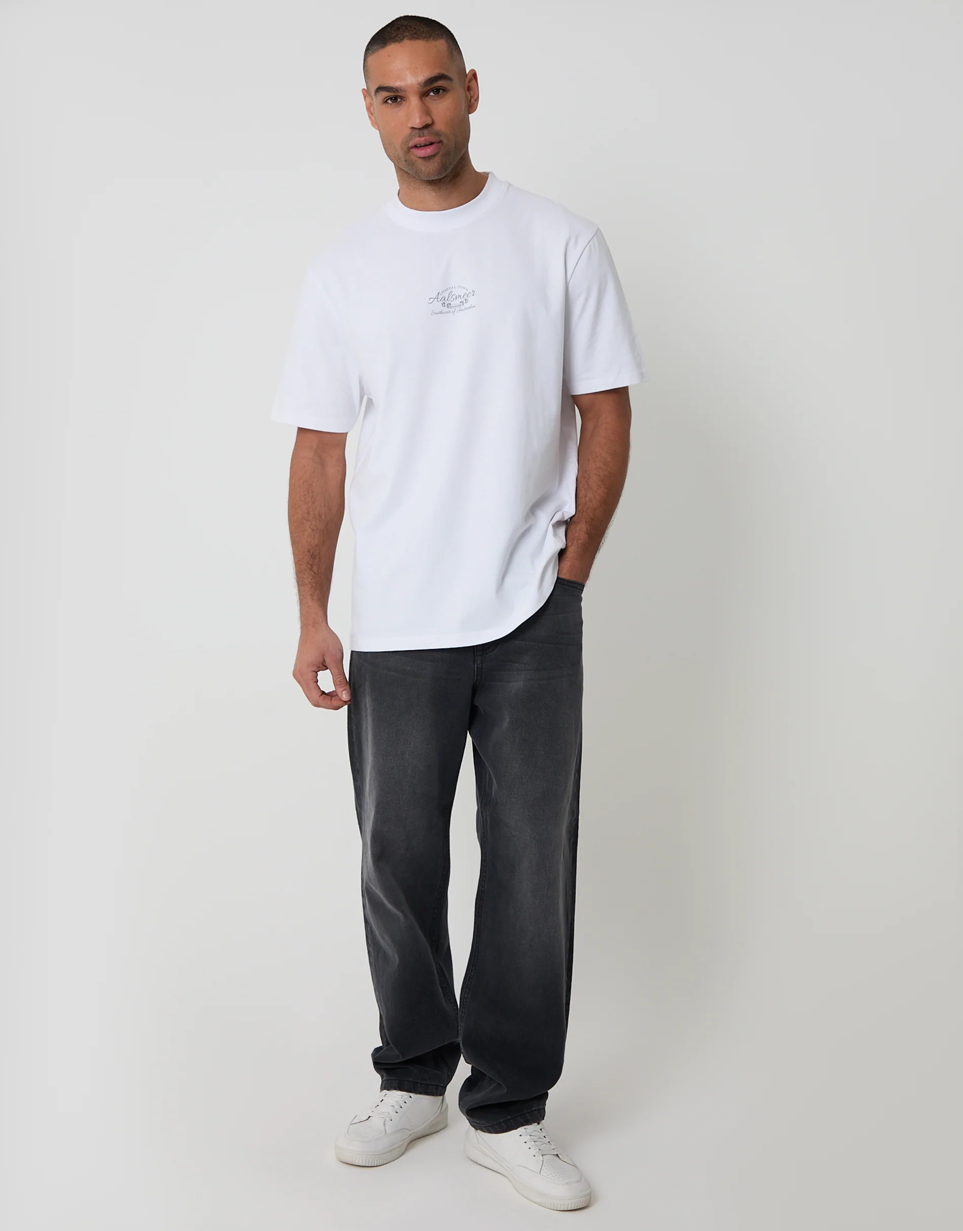 Relaxed Fit Aalsmeer Peached Cotton T-Shirt in White - Image 3