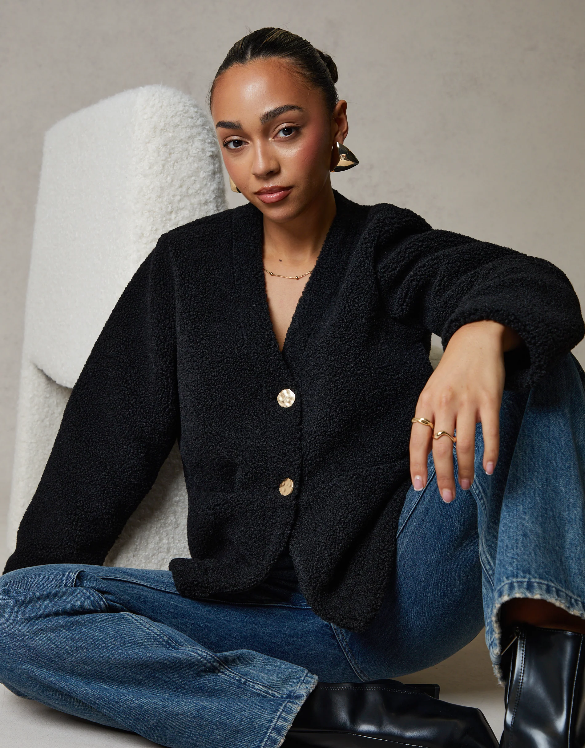 Button Up Borg Jacket in Black - Image 5