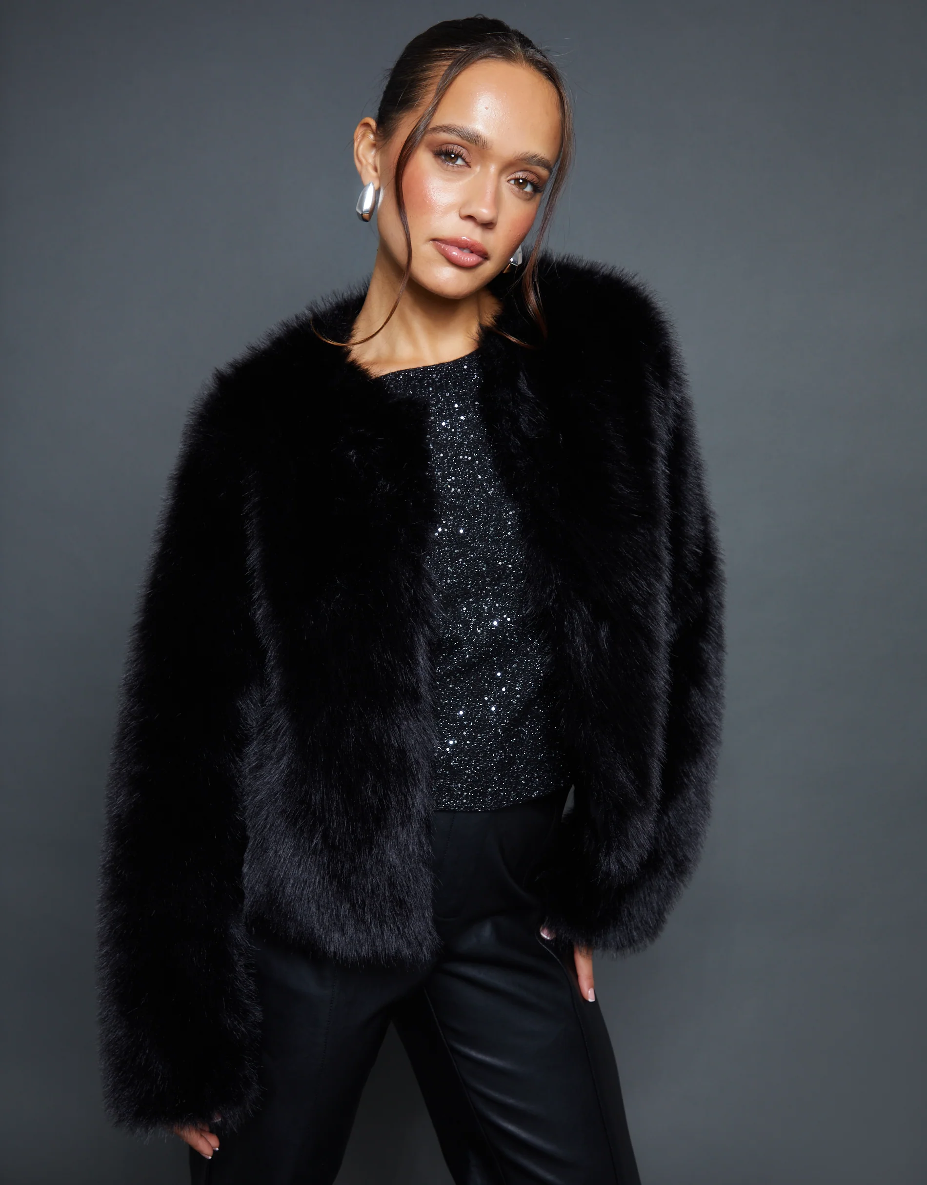 Collarless Faux Fur Coat in Black - Image 5