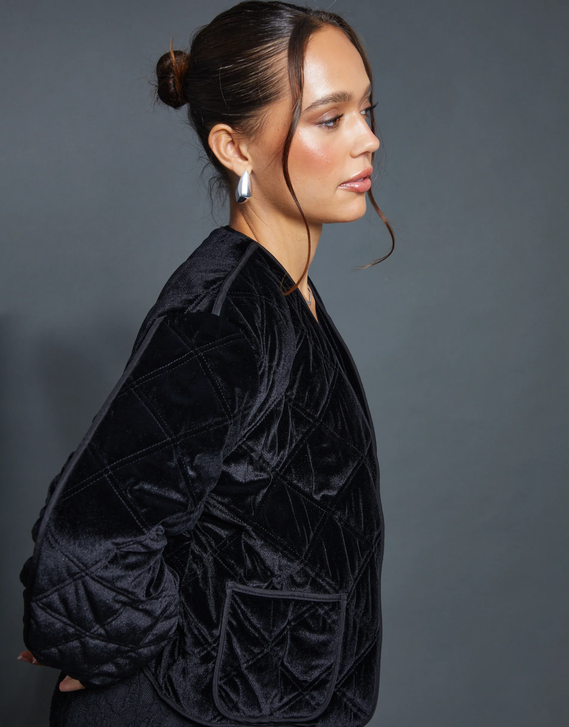 Diamond Quilted Velvet Jacket in Black