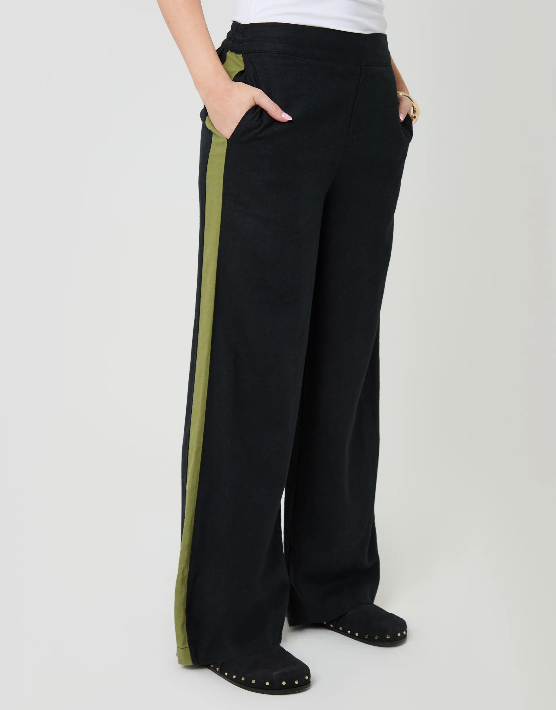 Wide Leg Side Stripe Linen Blend Trousers in Black - Image 3