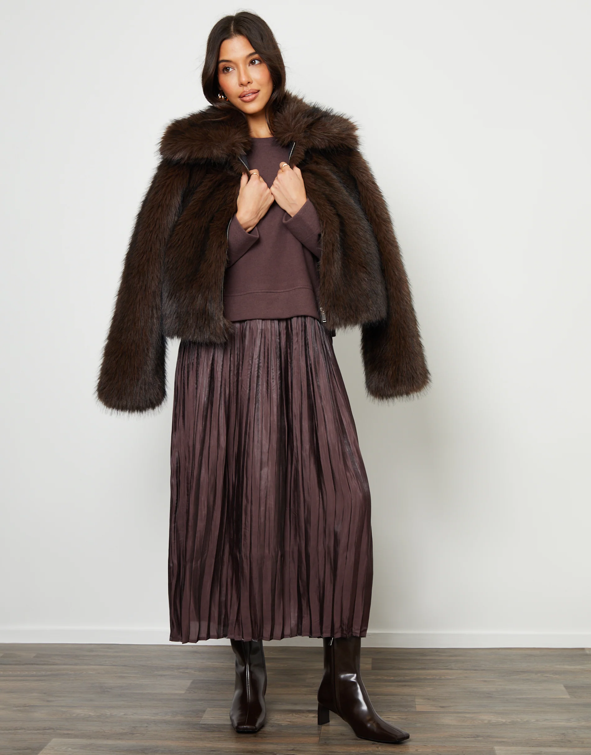 2-in-1 Relaxed Ribbed Sweatshirt Midi Dress in Chocolate Brown