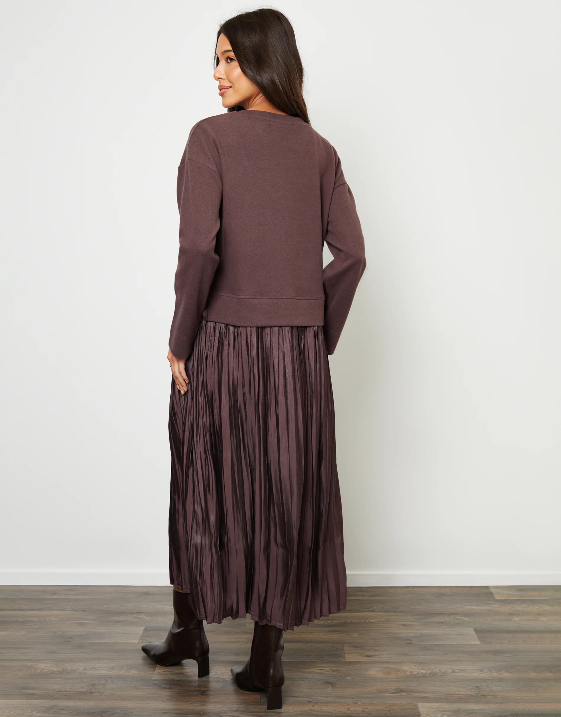 2-in-1 Relaxed Ribbed Sweatshirt Midi Dress in Chocolate Brown - Image 3