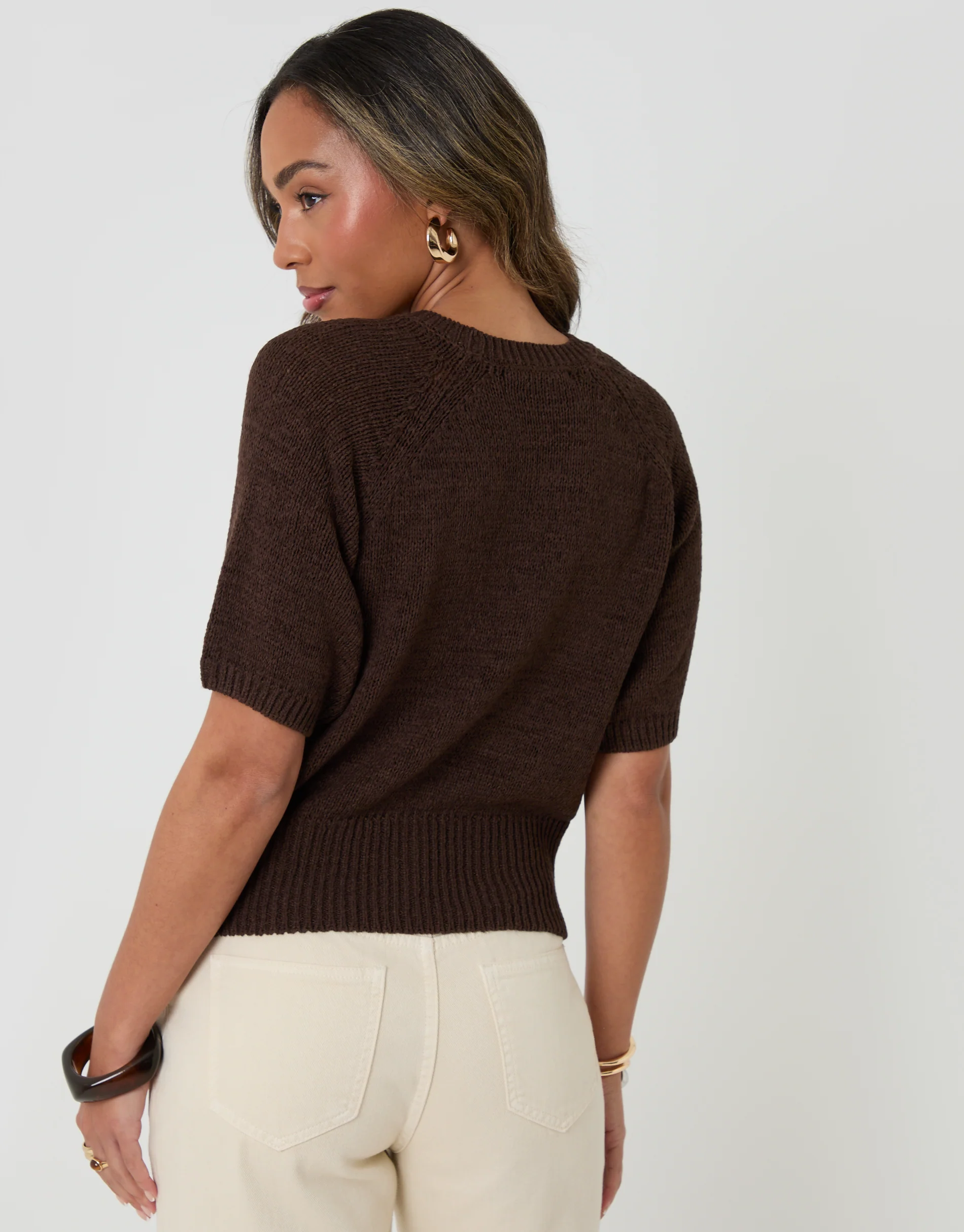 Knitted Yarn Short Sleeve T-Shirt in Chocolate Brown - Image 2