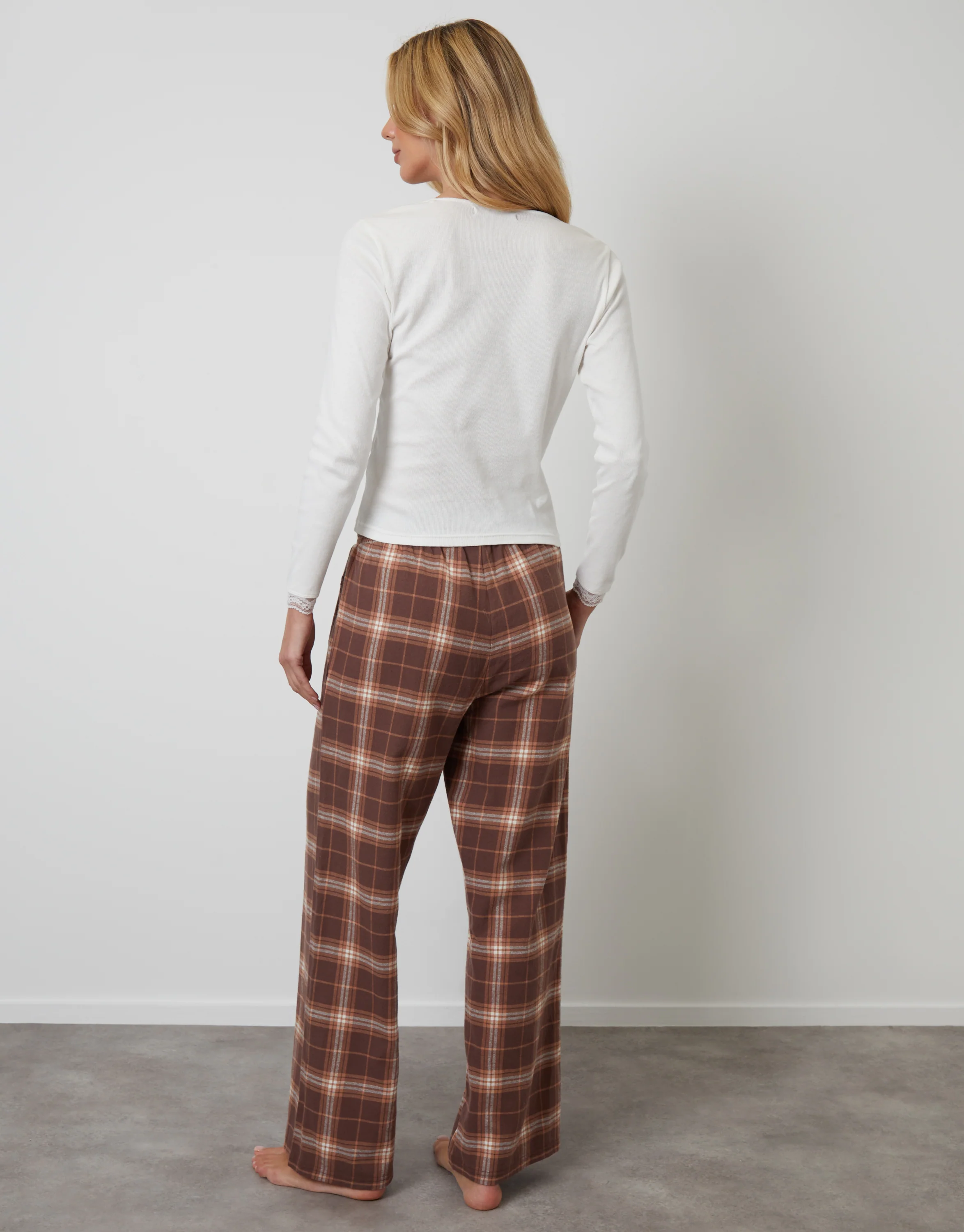 Long Sleeve Pyjama Set in Chocolate Brown Check - Image 3