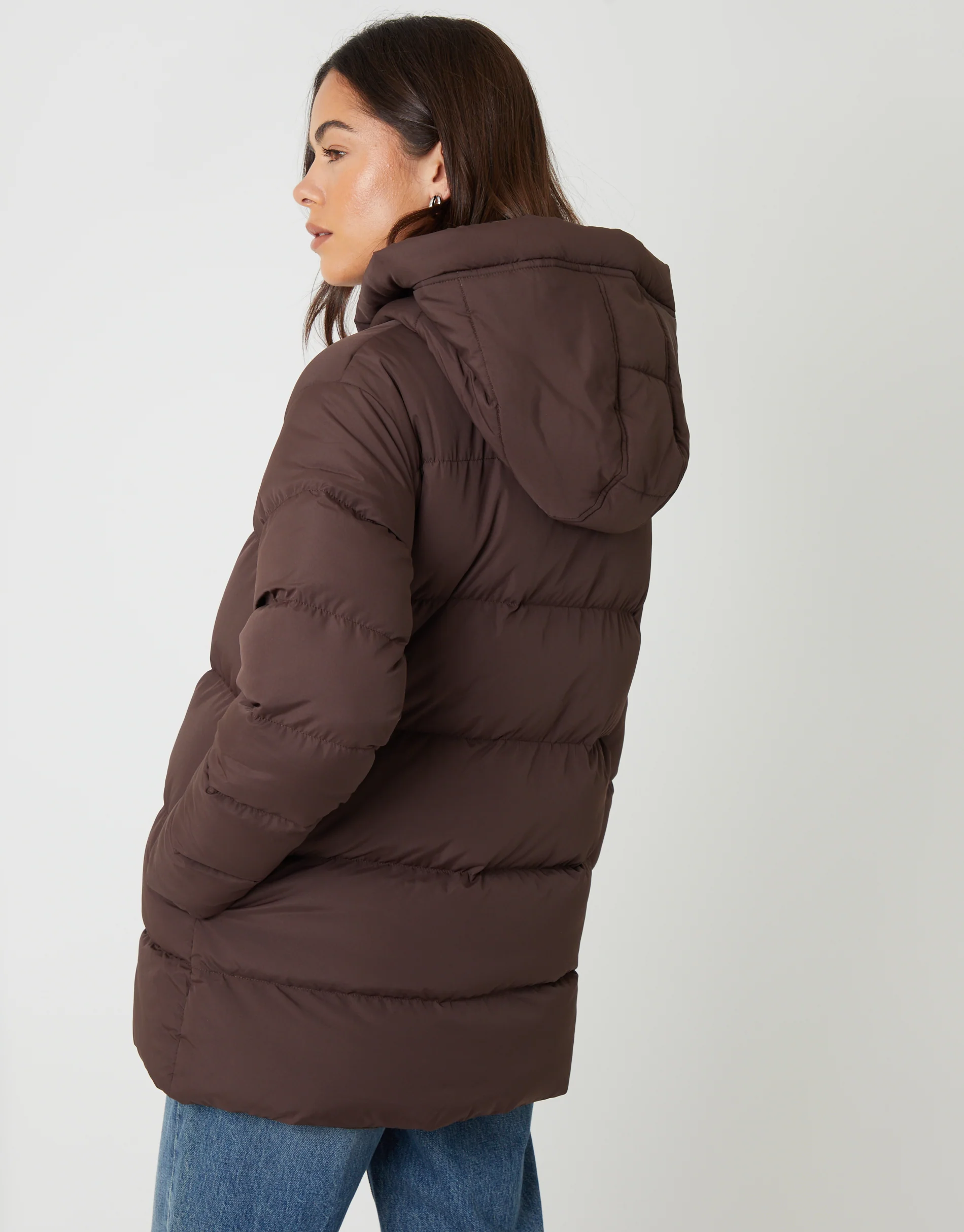 Puffer Jacket in Chocolate Brown - Image 3
