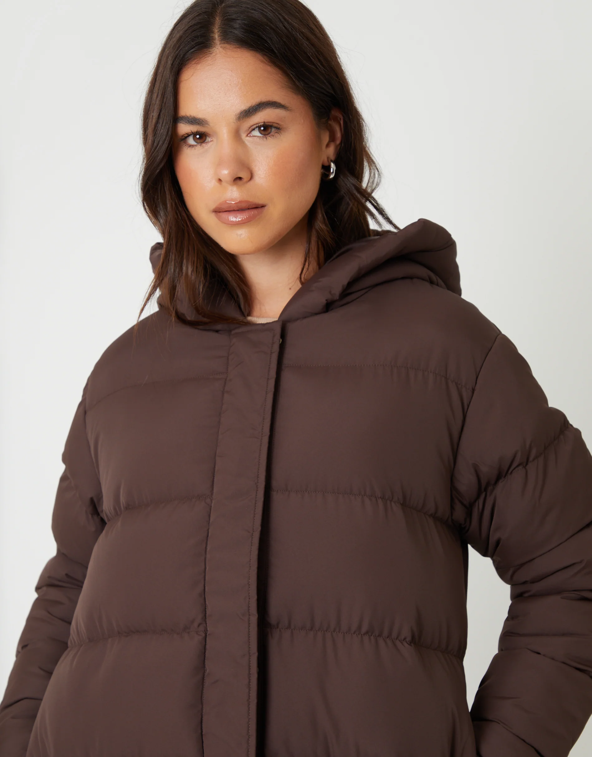 Puffer Jacket in Chocolate Brown - Image 5