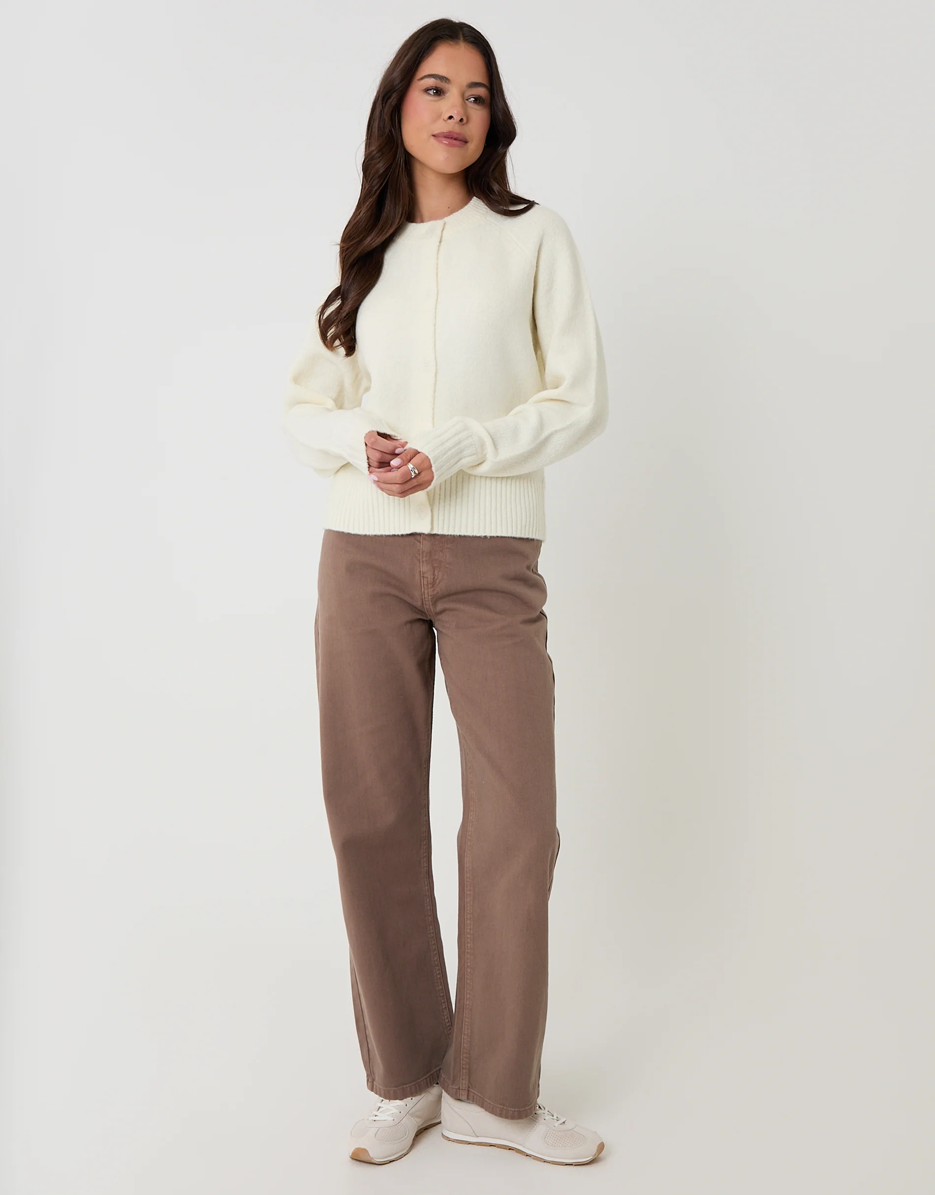 Button Up Knitted Cardigan in Cream - Image 3