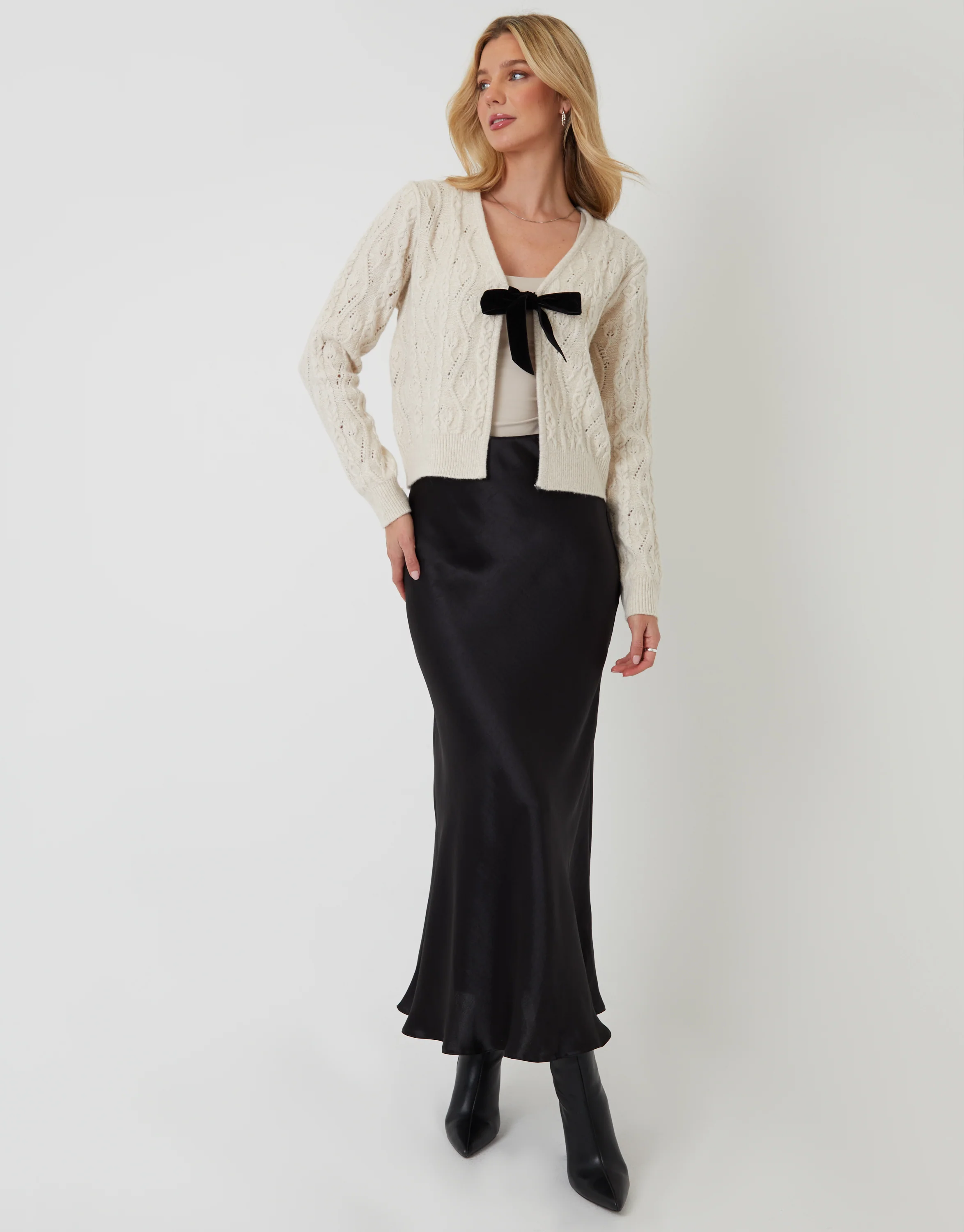 Cable Knit Velvet Bow Detail Cardigan in Cream - Image 4