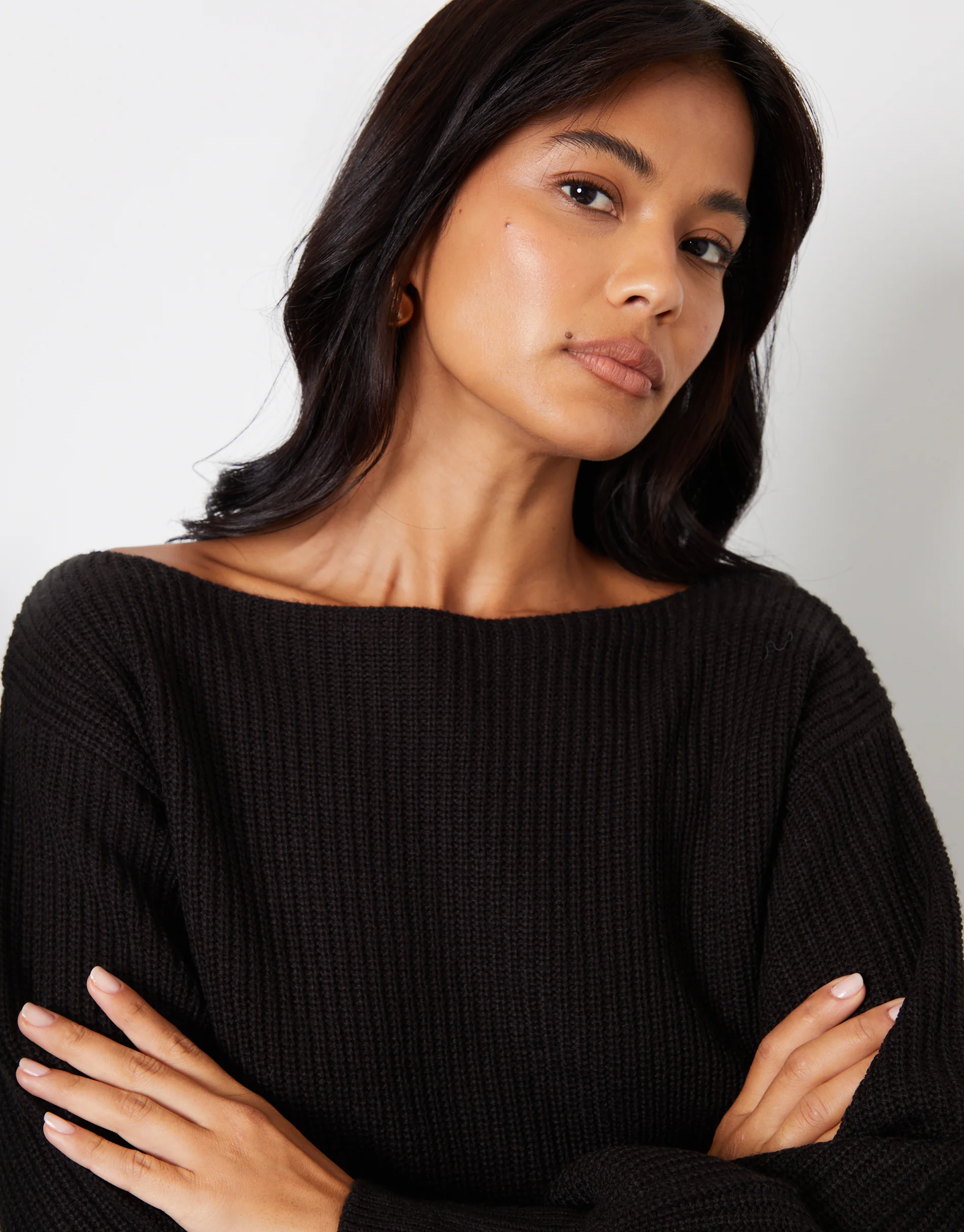 2 Pack Soft Slash Neck Jumpers in Ecru & Black - Image 5