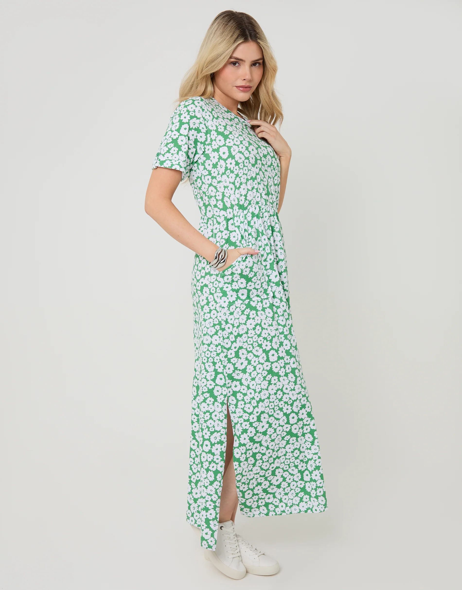 Crew Neck Jersey Midi Dress with Patch Pockets in Green Floral - Image 3