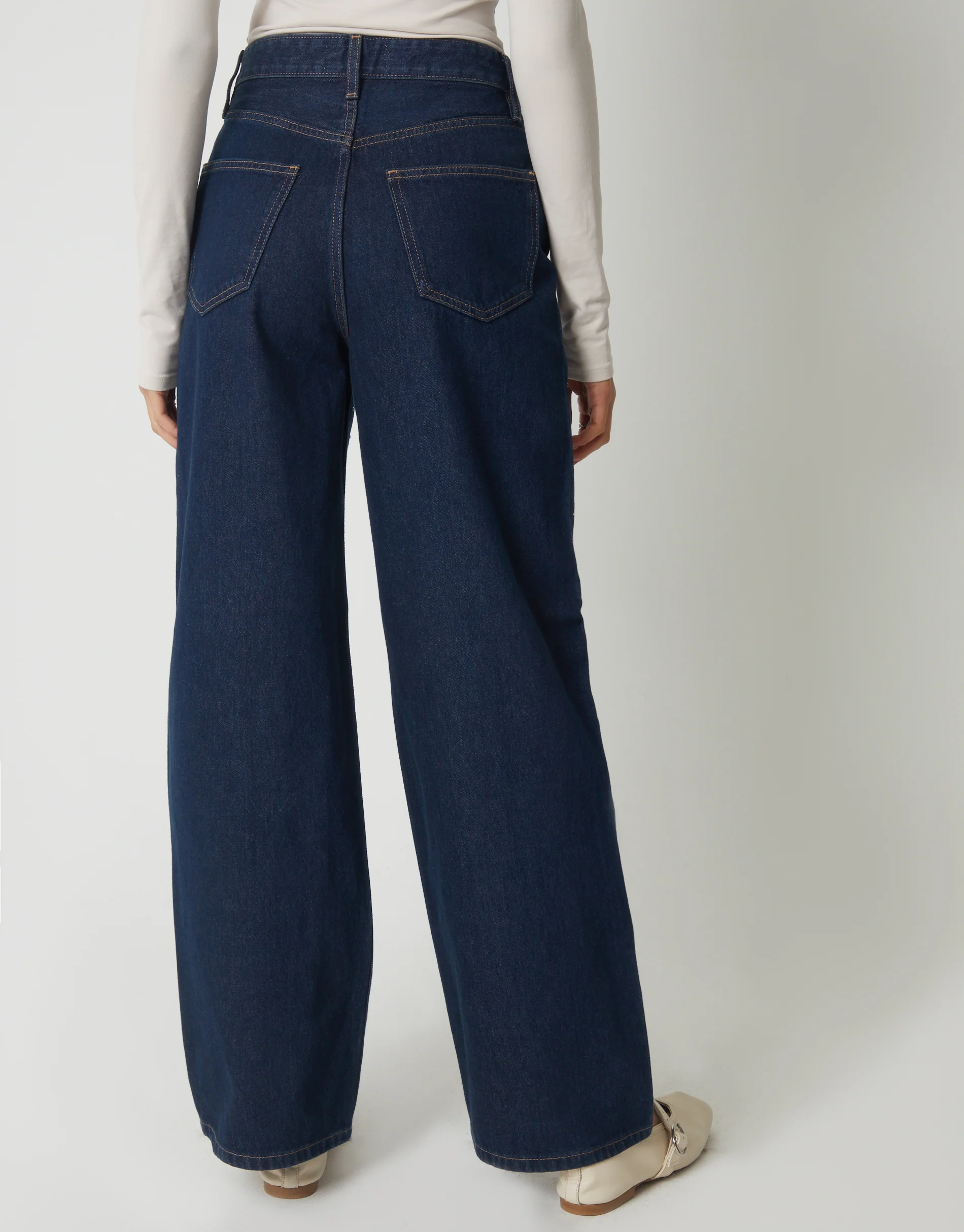 Wide Leg Embellished Baggy Jeans in Indigo Wash - Image 3