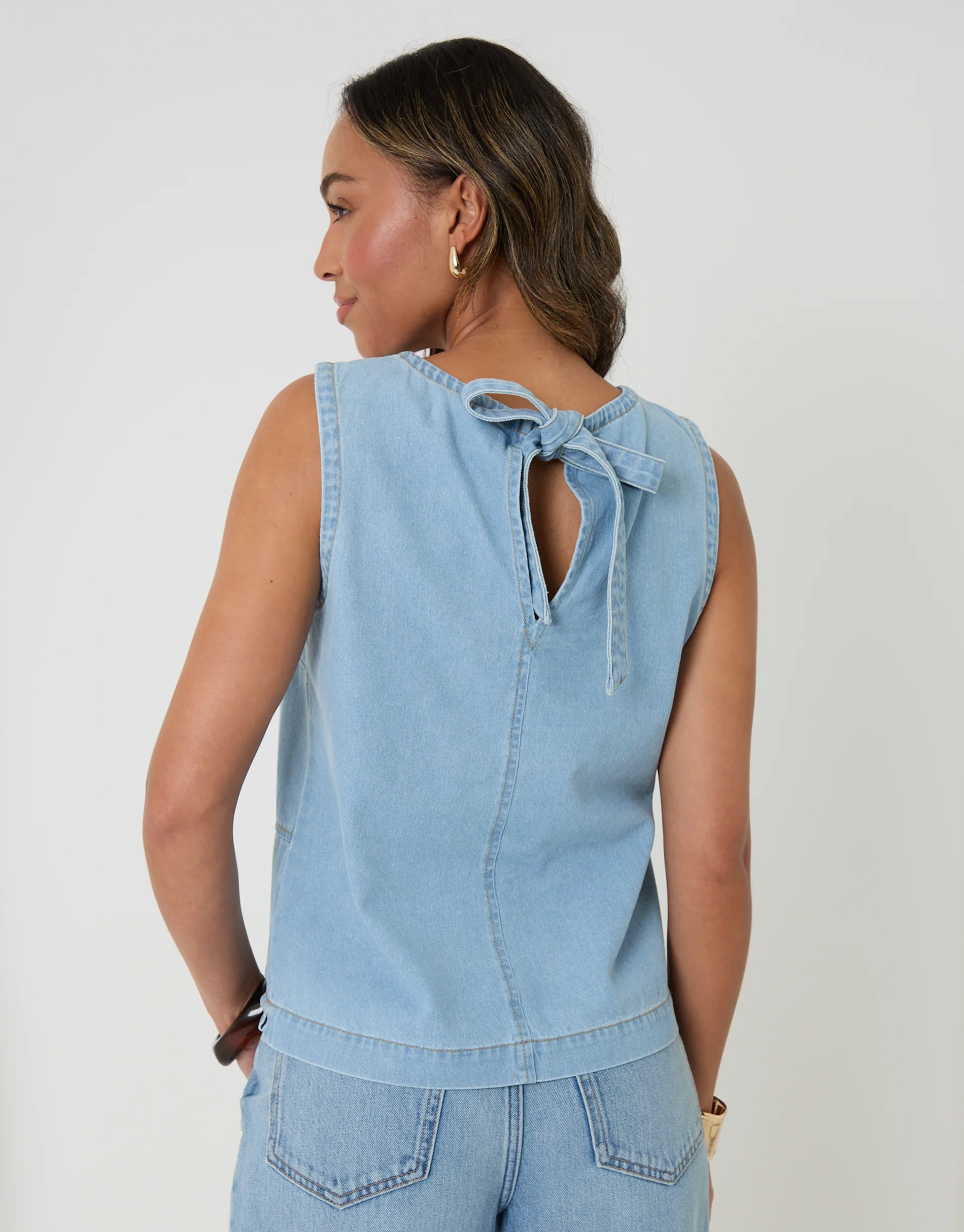 Denim Tie-Back Shell Top in Light Wash - Image 3