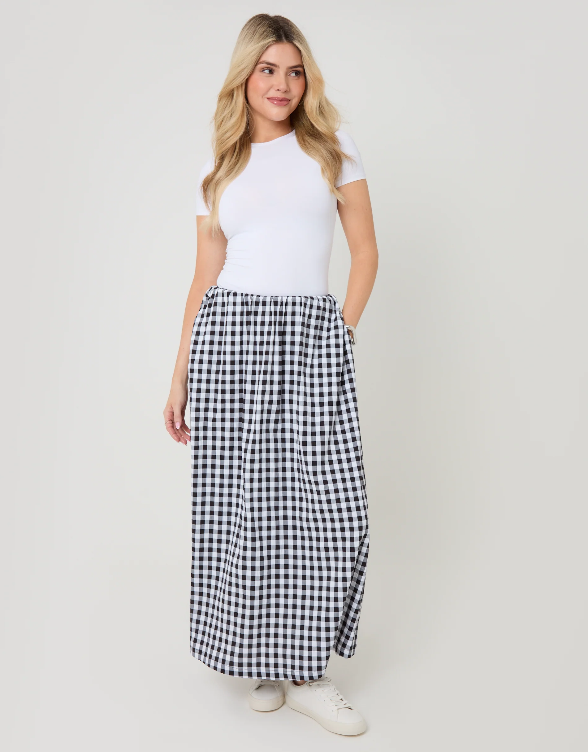 Gathered Waist Maxi Skirt in Mono Gingham
