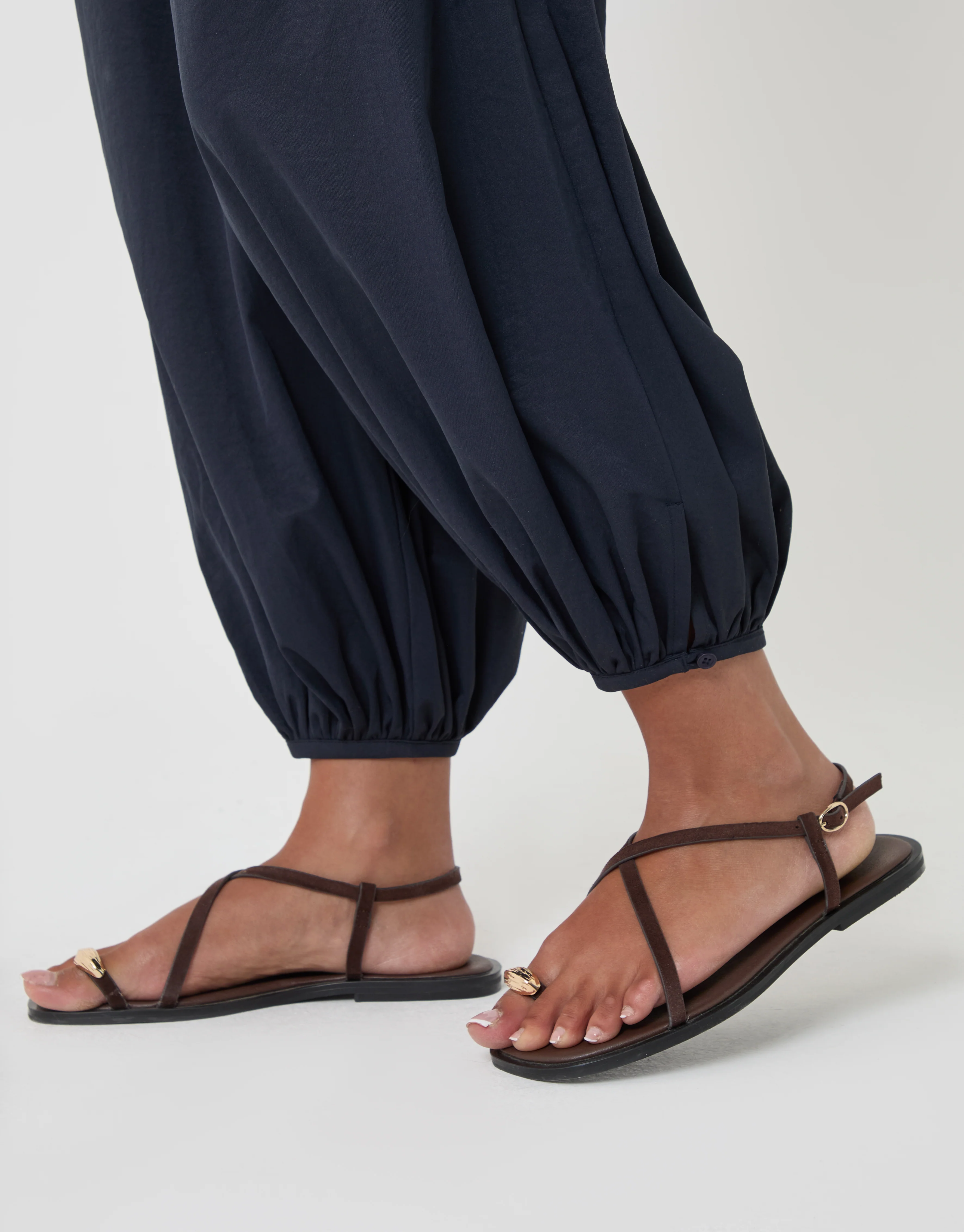 Balloon Trousers with Pockets in Navy - Image 4