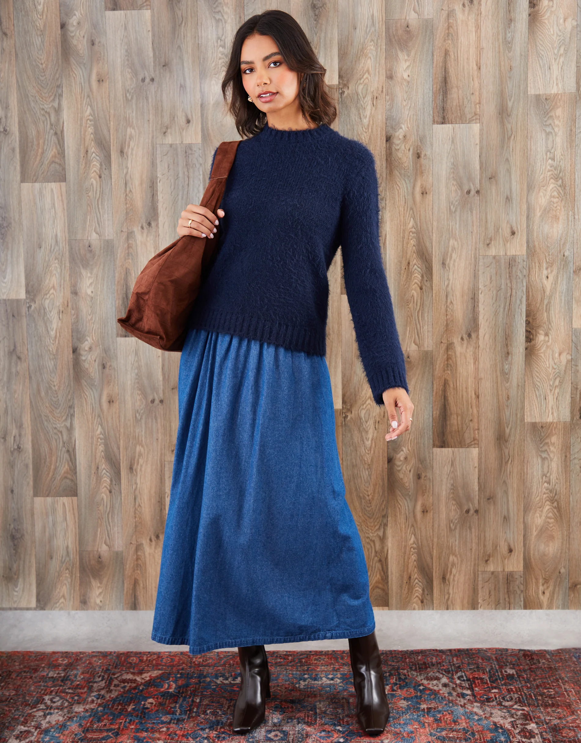Eyelash Knit Crew Neck Jumper in Navy - Image 3