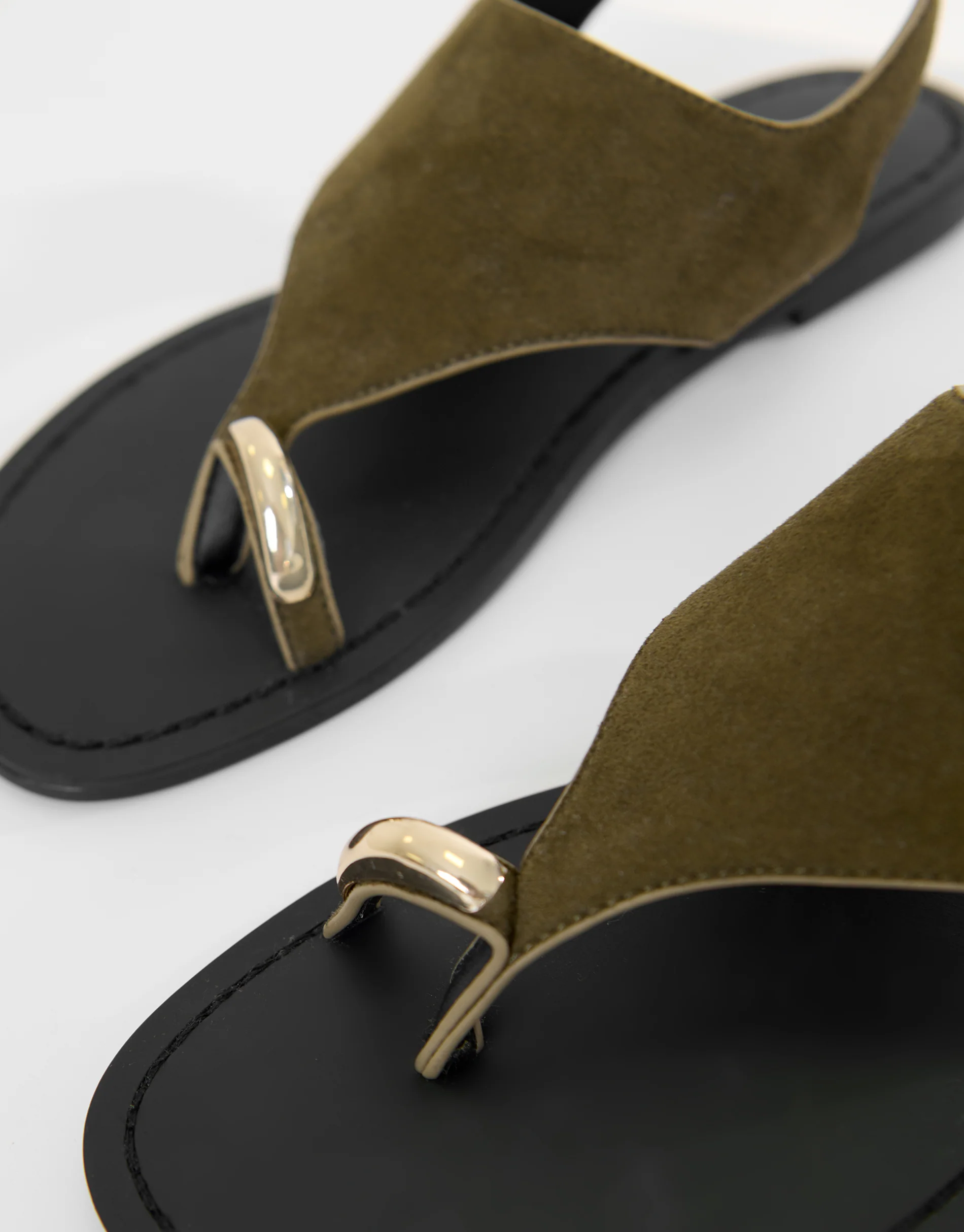 T-Strap Toe Loop Sandals in Olive Green - Image 4