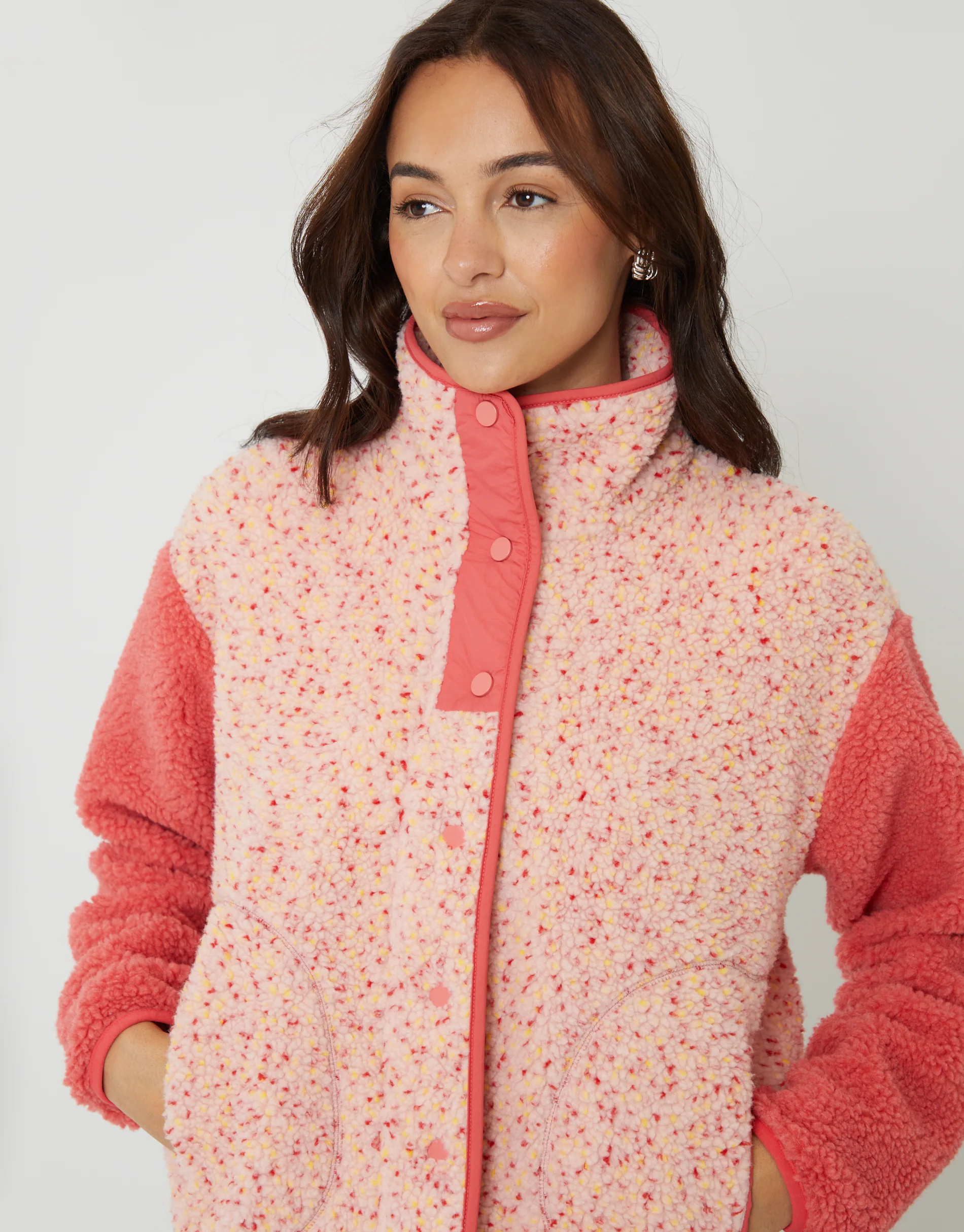 Colourblock Snap Borg Fleece in Pink - Image 4