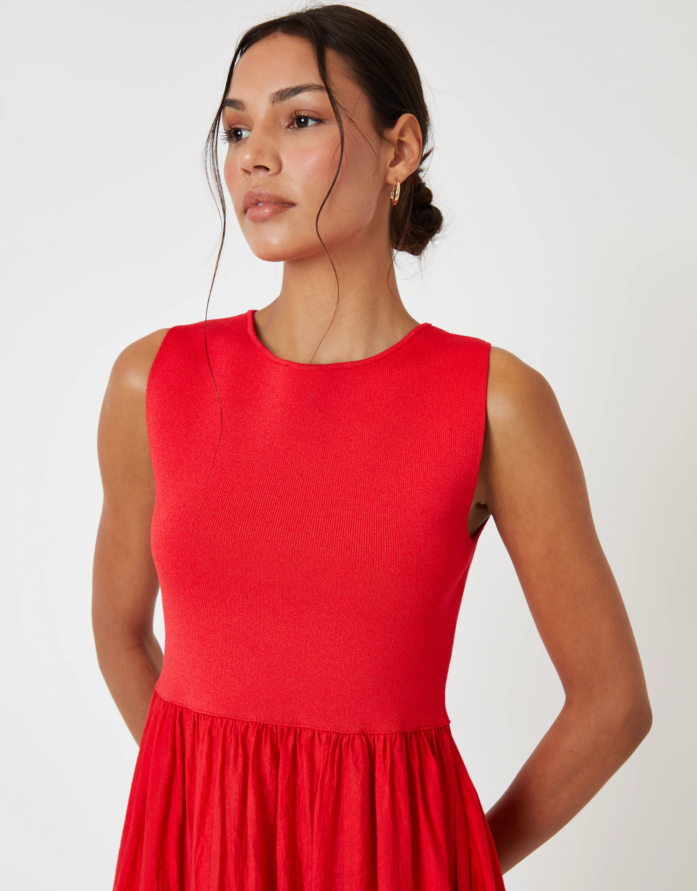 2-in-1 Sleeveless Knitted Vest Maxi Dress in Red - Image 2