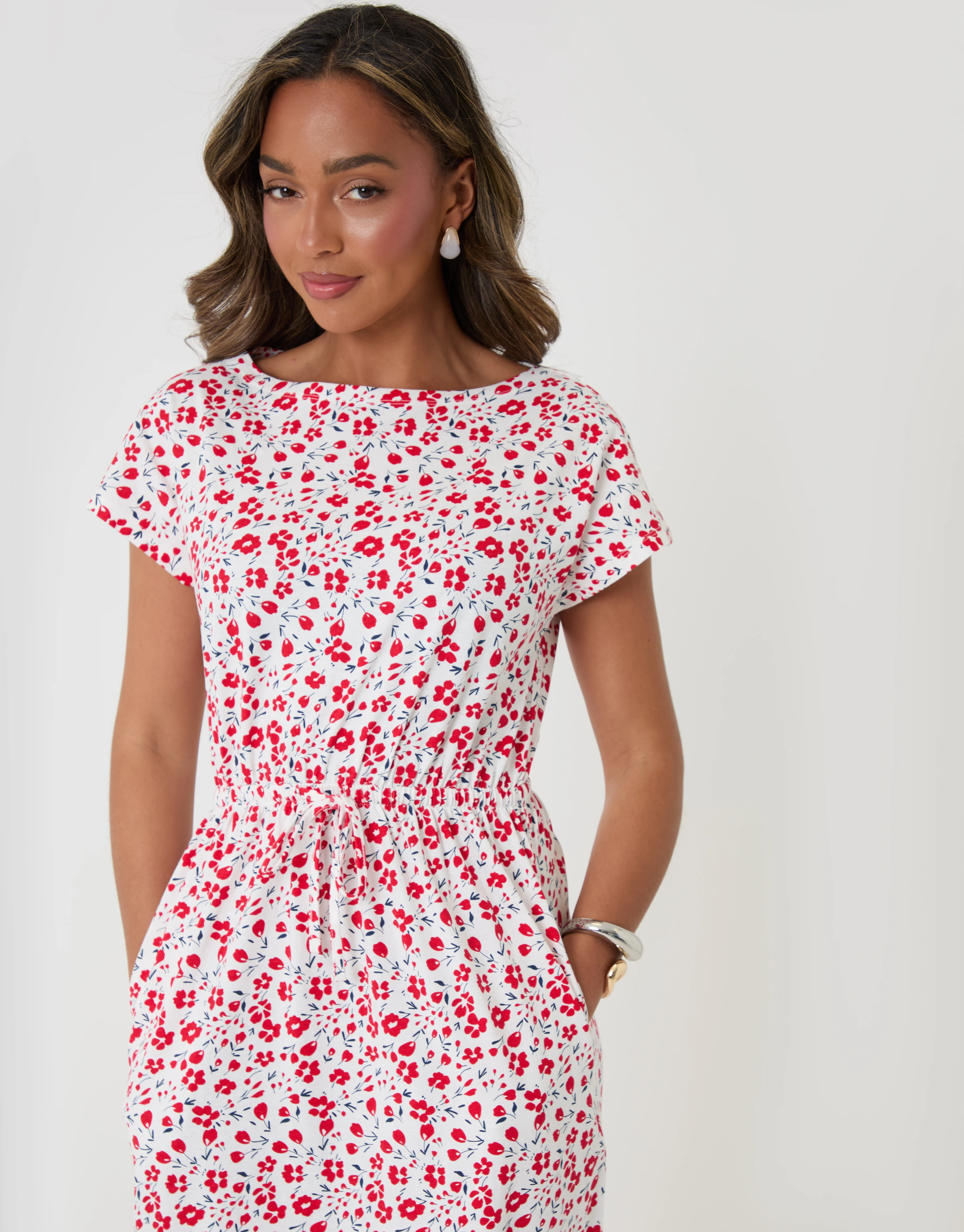 Drawstring Waist Boat Neck Cotton Jersey Maxi Dress in Red Floral - Image 4