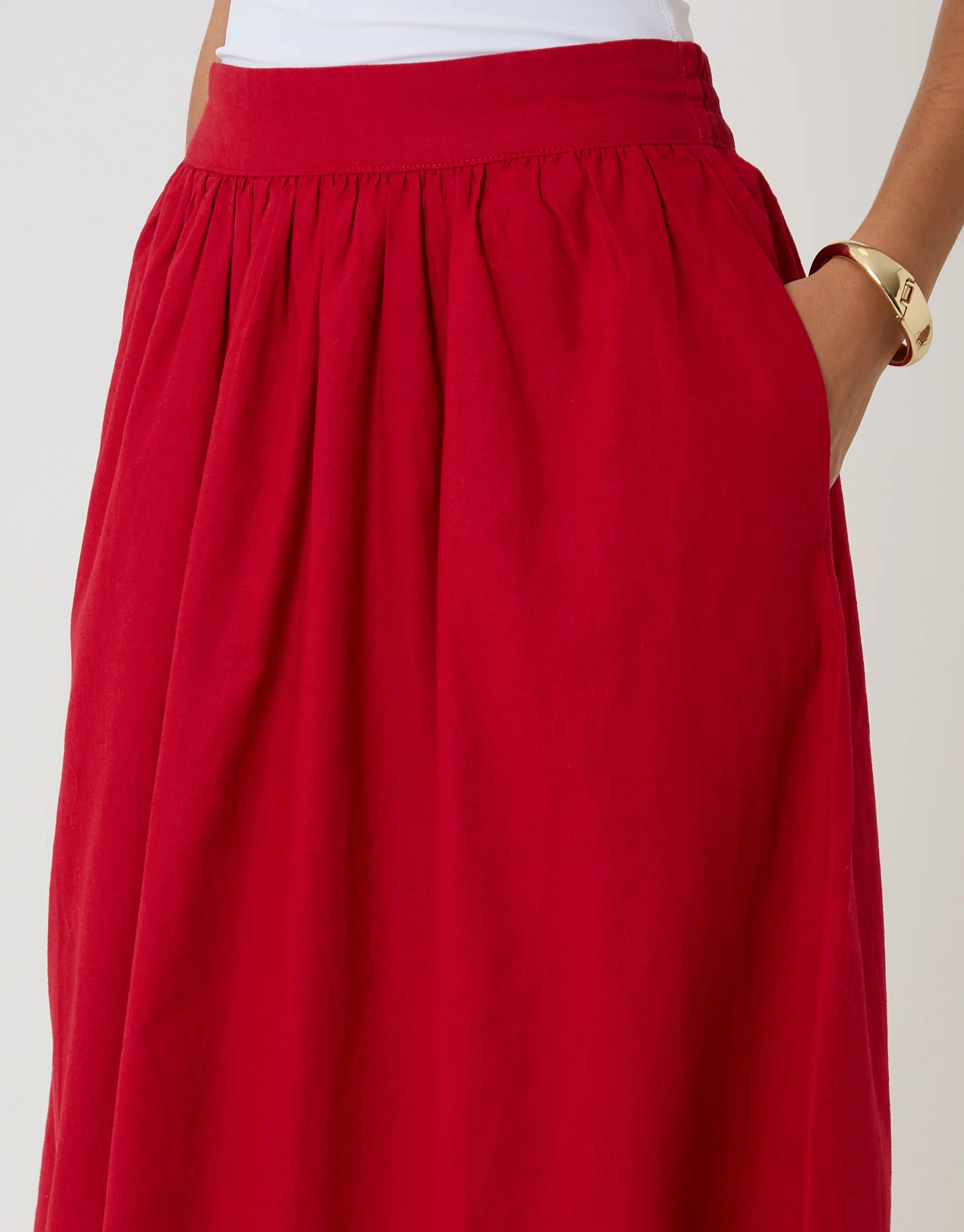 Linen Blend Gathered Midaxi Skirt in Red - Image 4