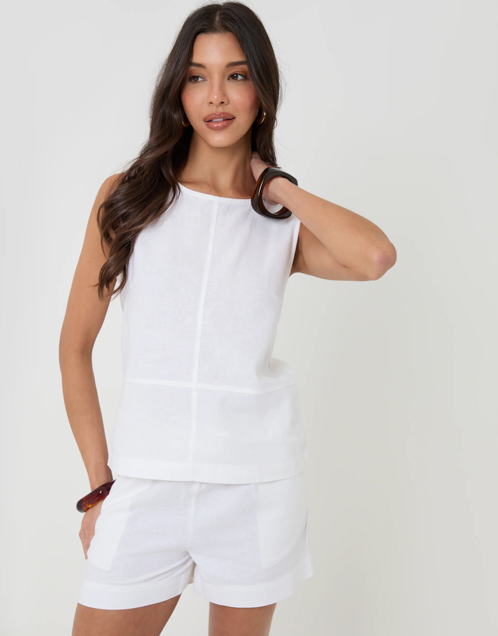 Linen Blend Tie-Back Shell Top in White