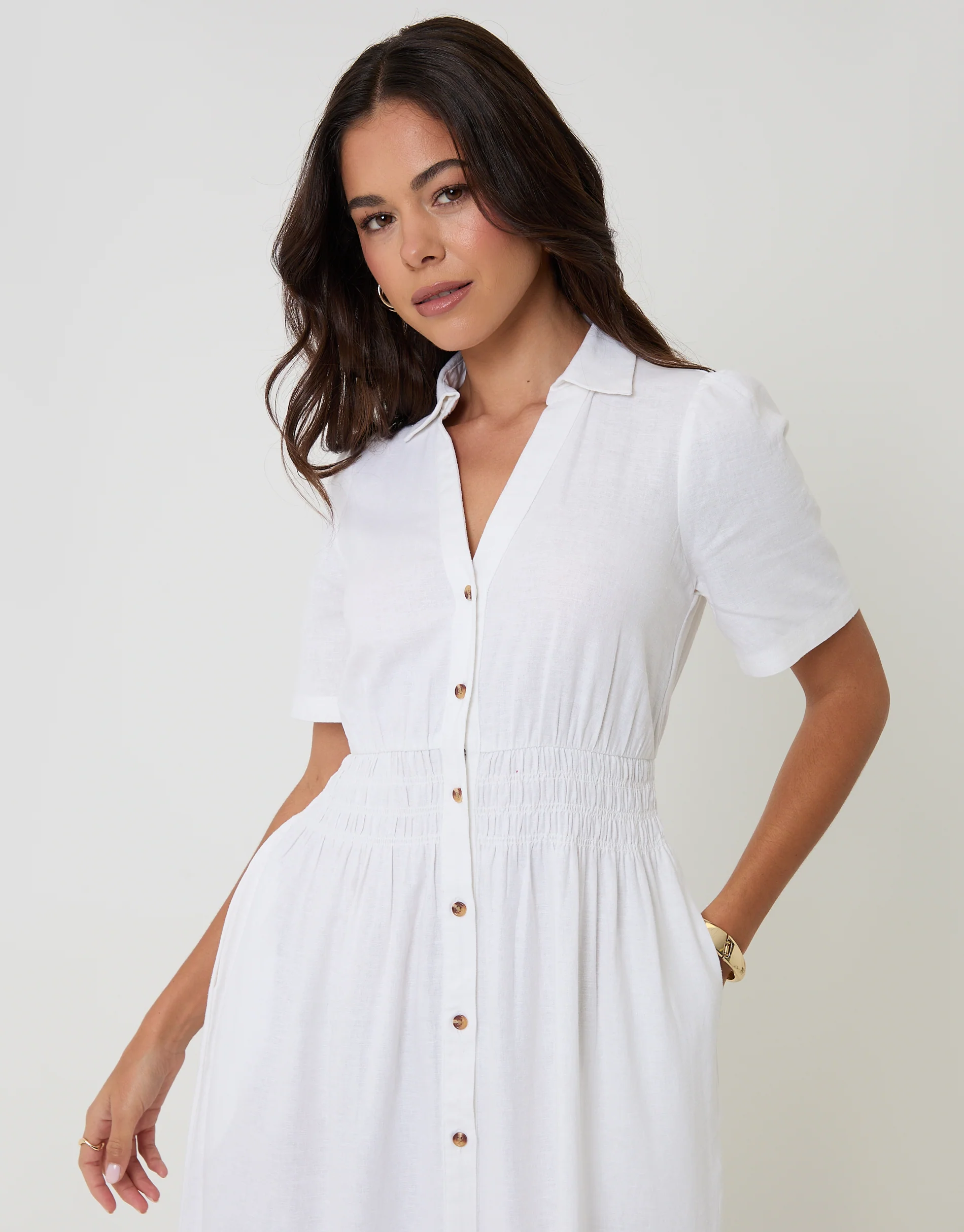 Tiered Linen Blend V Neck Maxi Dress in White - Image 4