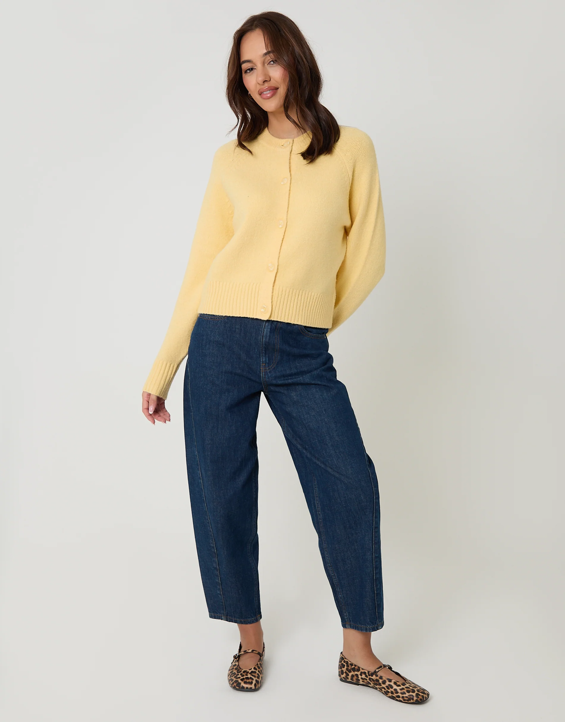 Button Up Knitted Cardigan in Yellow - Image 3