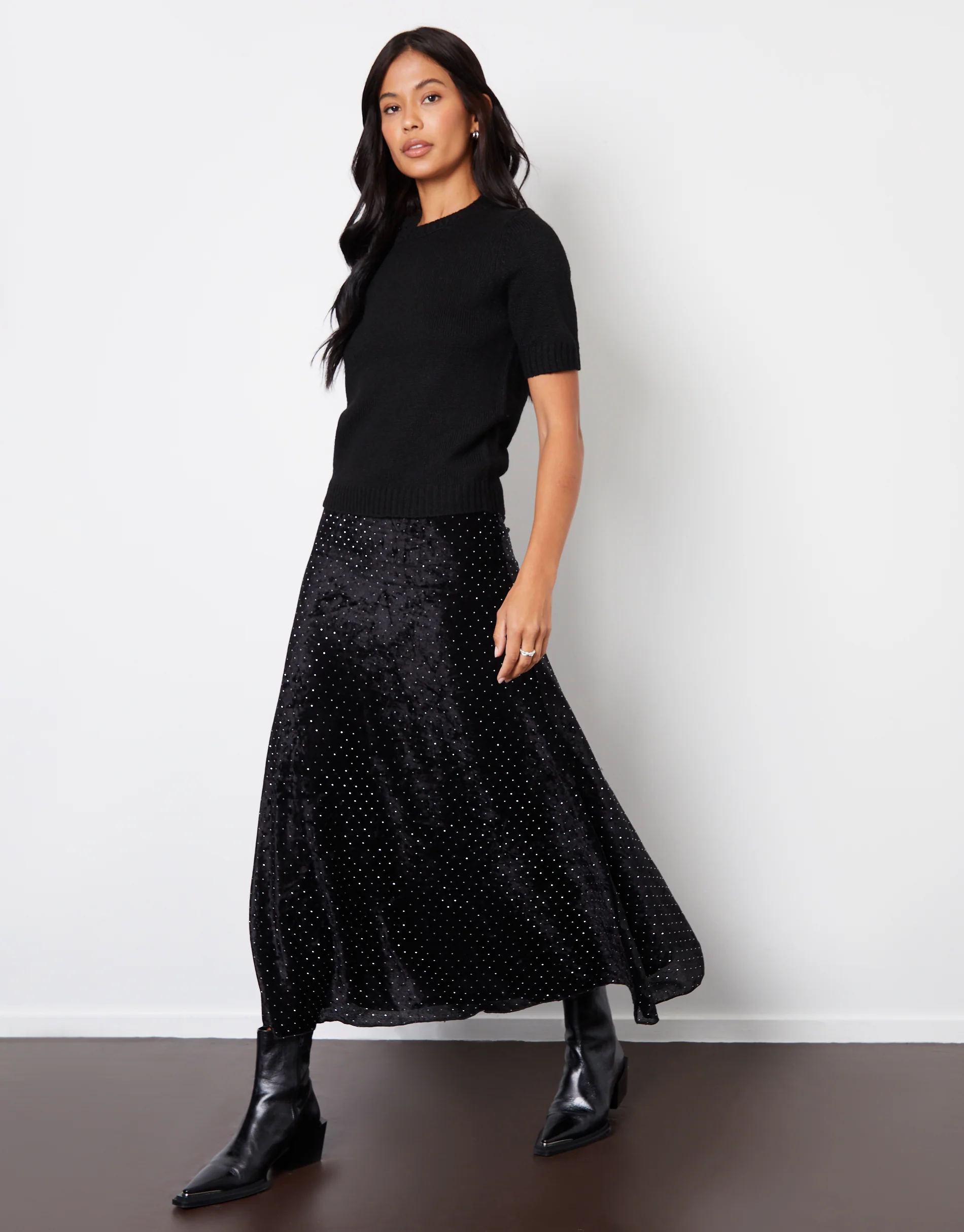 Embellished Mesh Velvet Maxi Skirt in Black