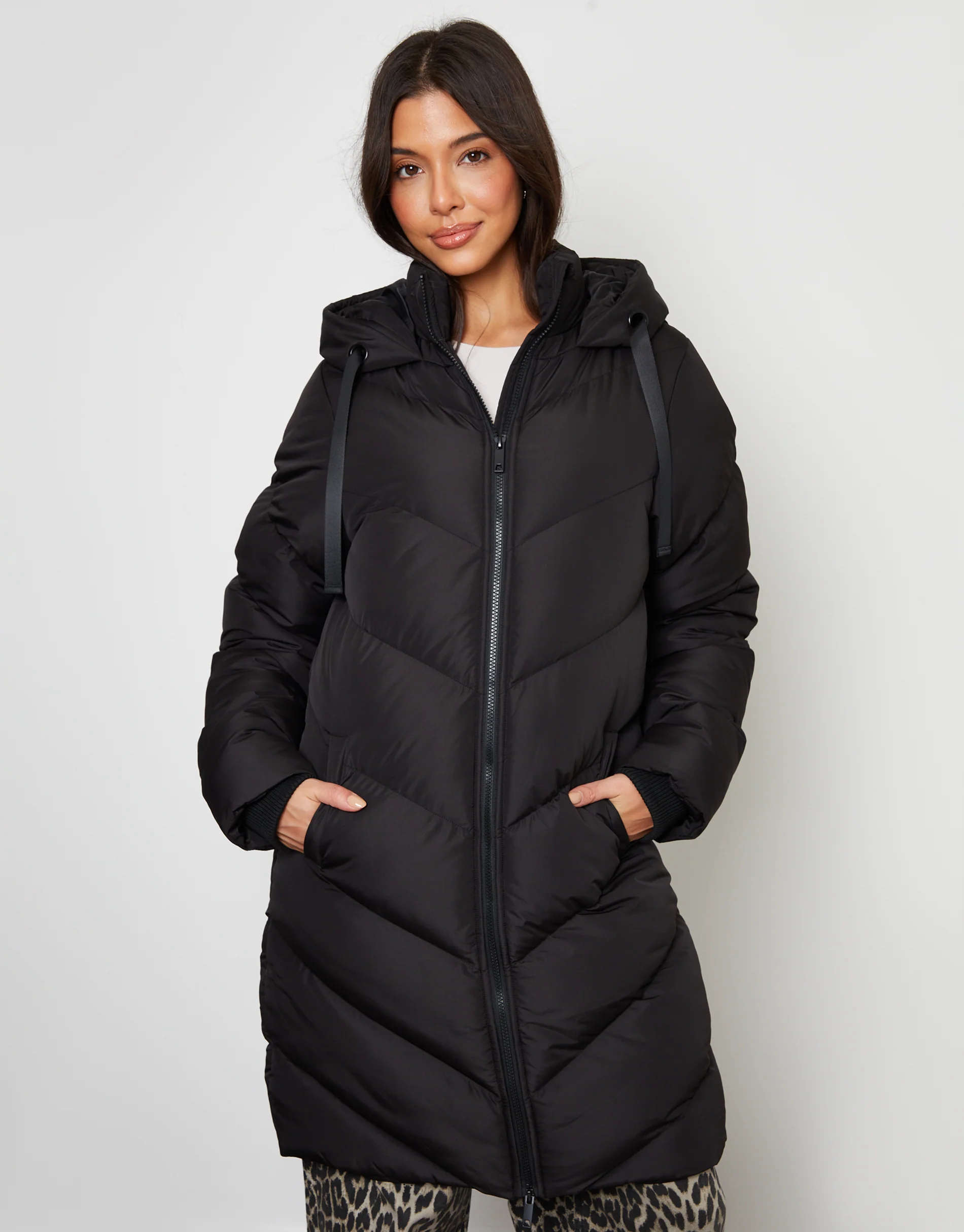 Padded Mid Length Hooded Puffer Jacket in Black - Image 5