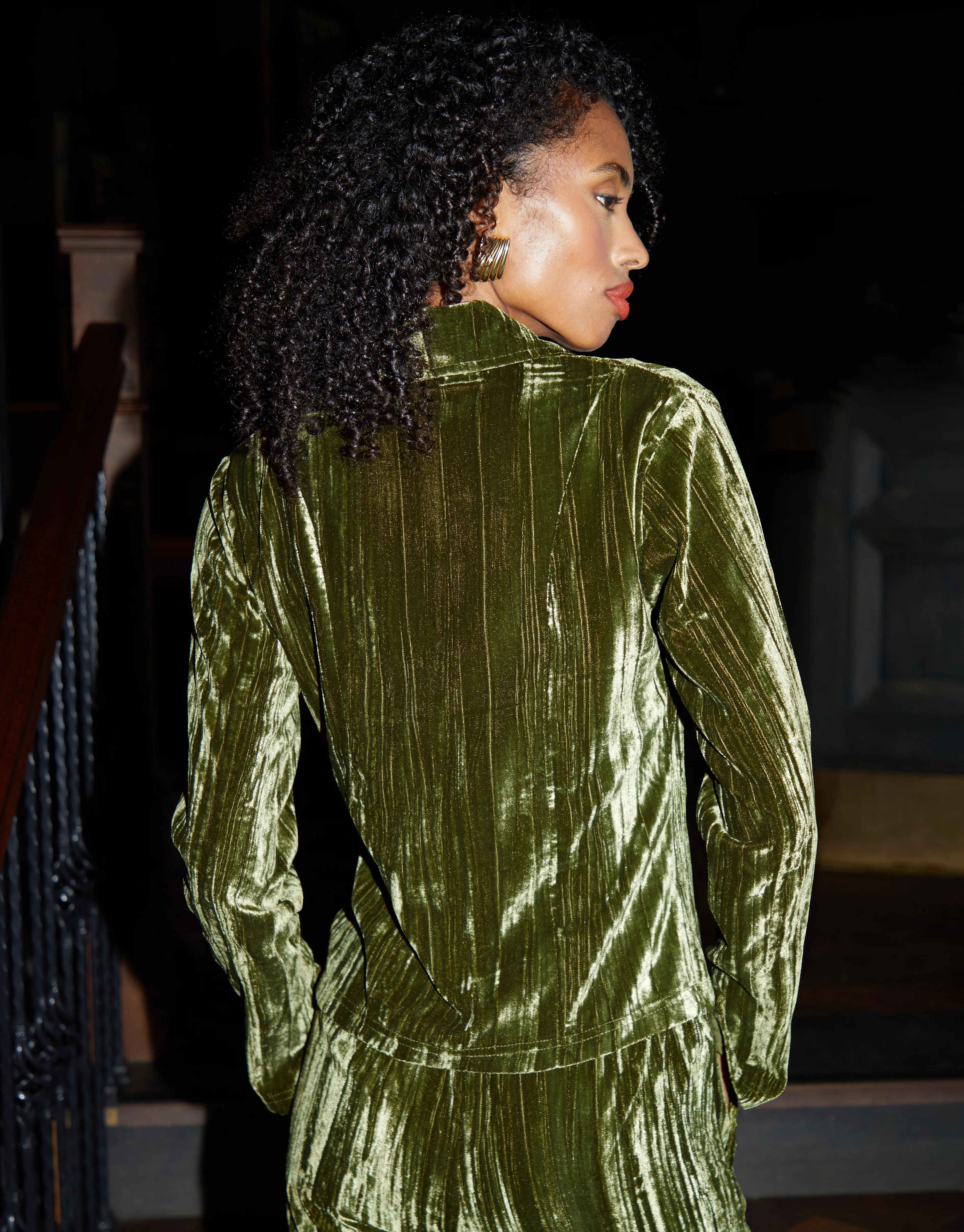 Crinkle Velvet Tie Front Shirt in Green - Image 2