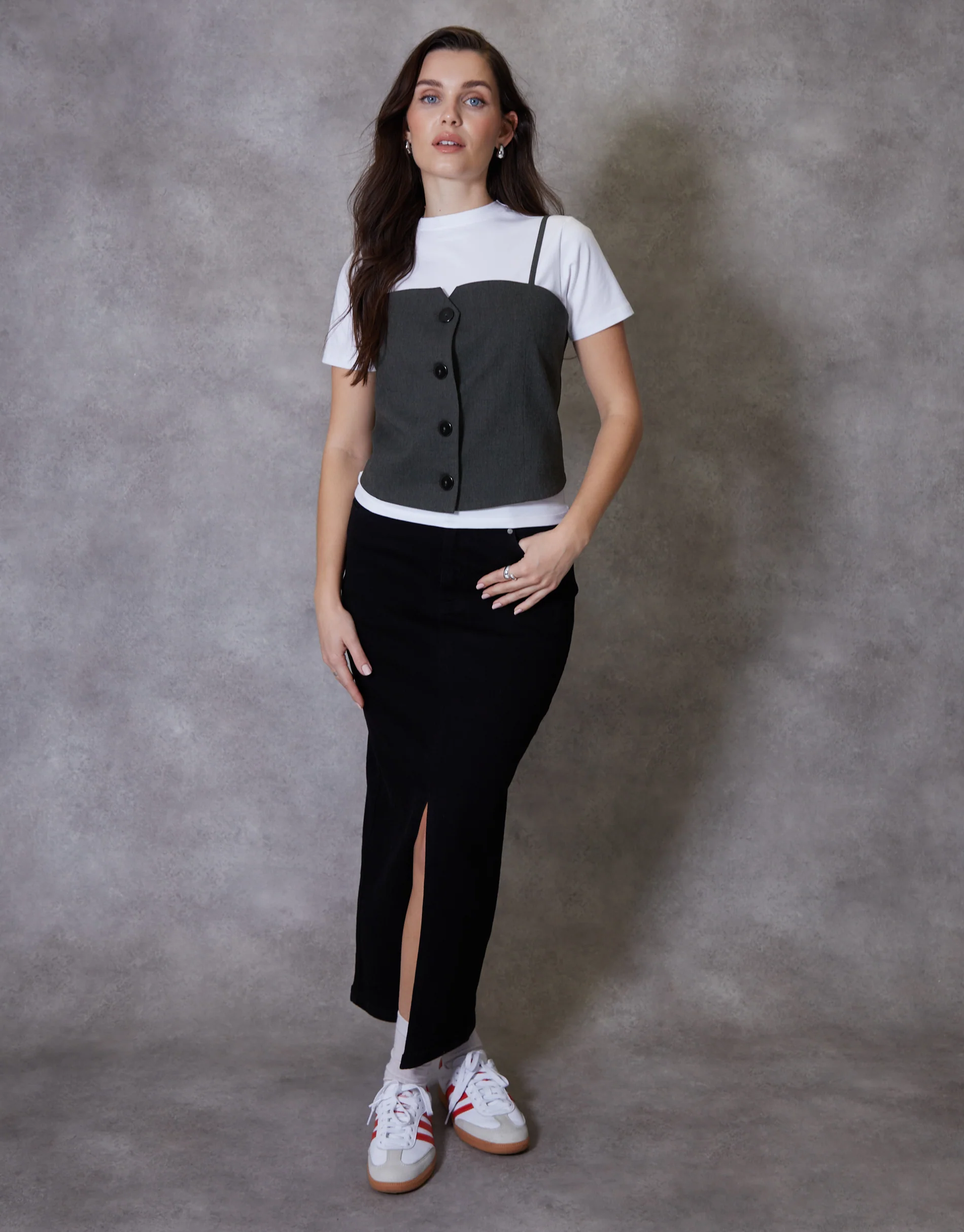2-in-1 Cami Waistcoat & White T-Shirt Set in Grey - Image 3