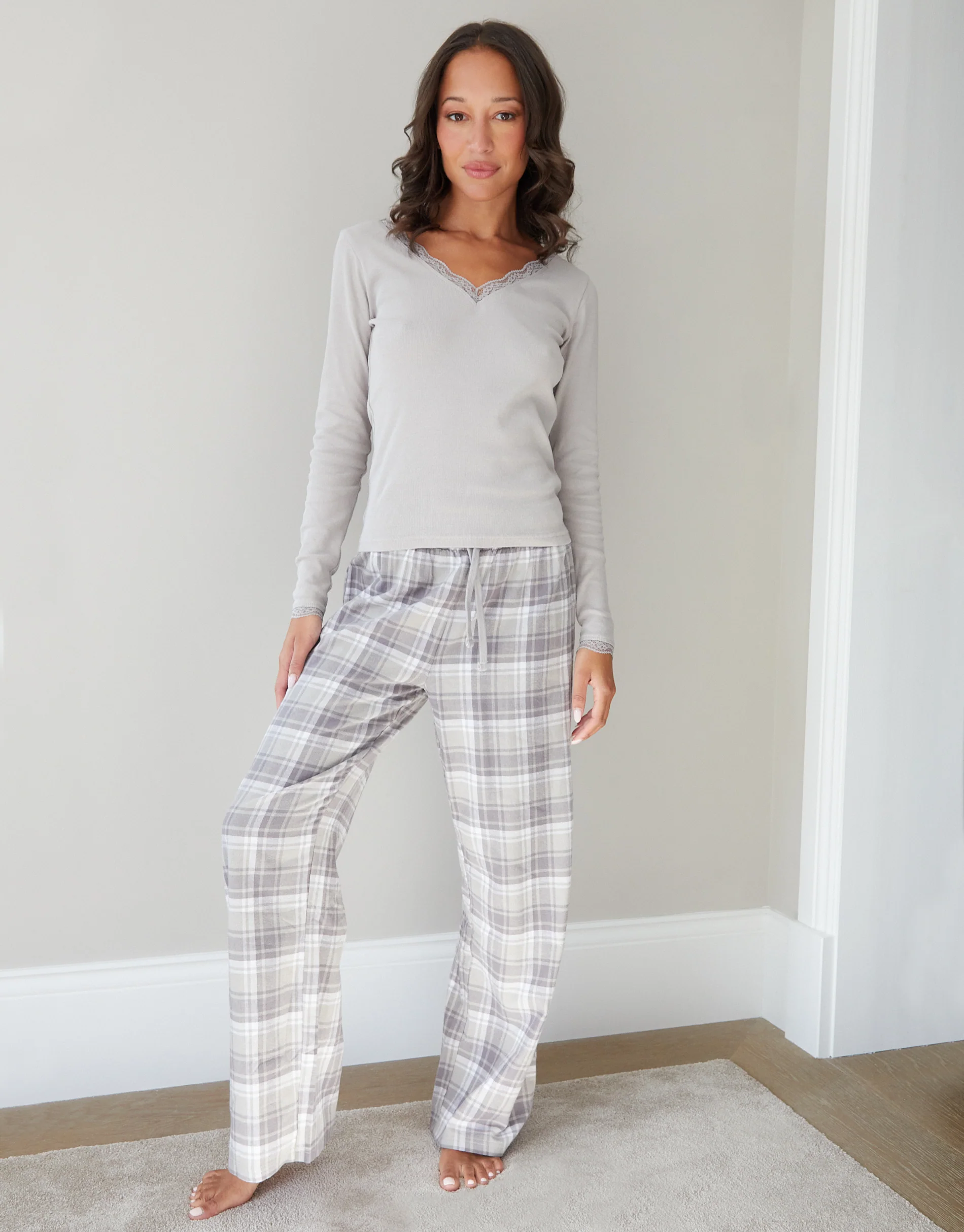 Long Sleeve Pyjama Set in Grey Check - Image 3
