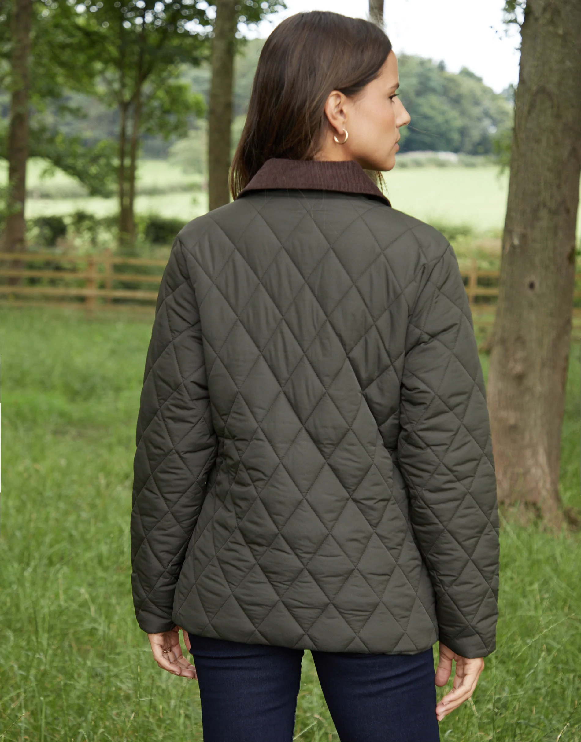 Cord Collar Diamond Quilted Heritage Jacket in Khaki Green - Image 2