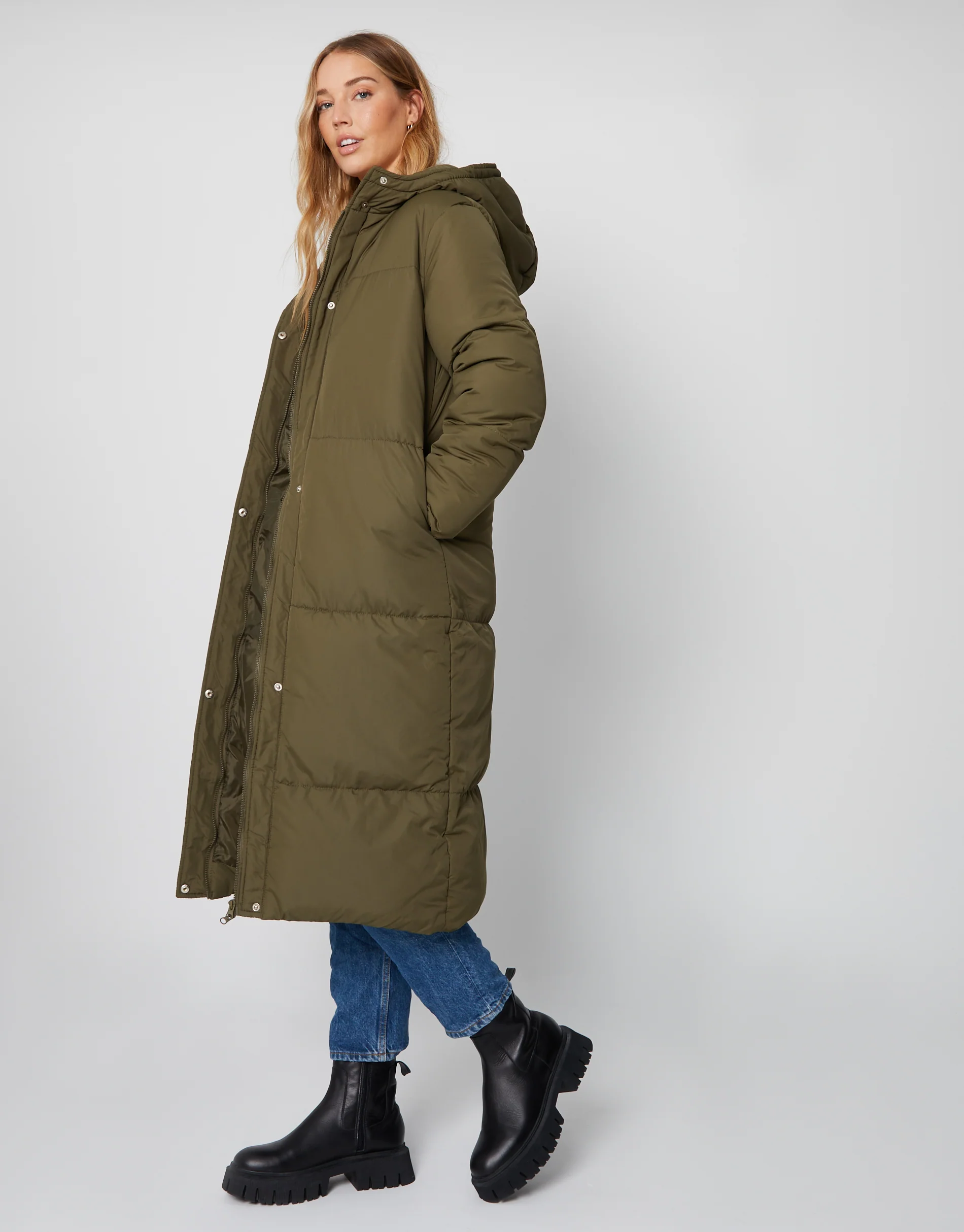 Maxi Puffer Jacket in Khaki Green
