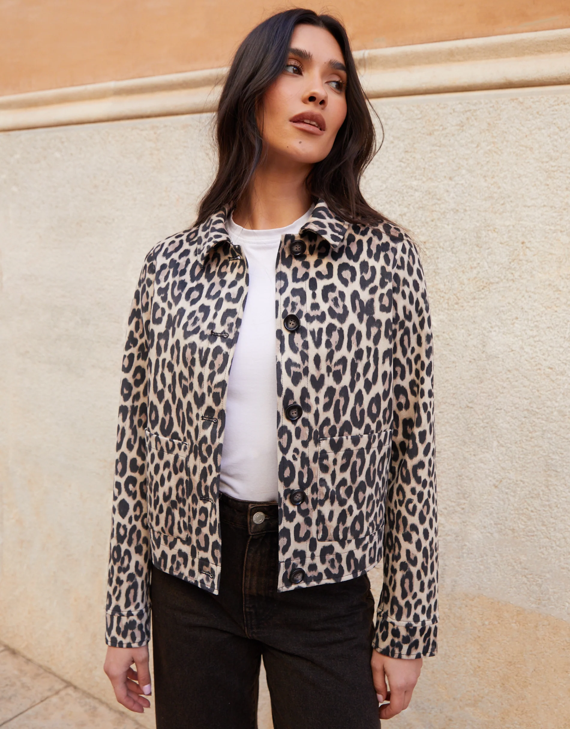 Cropped Button Up Suedette Shacket in Leopard Print - Image 4