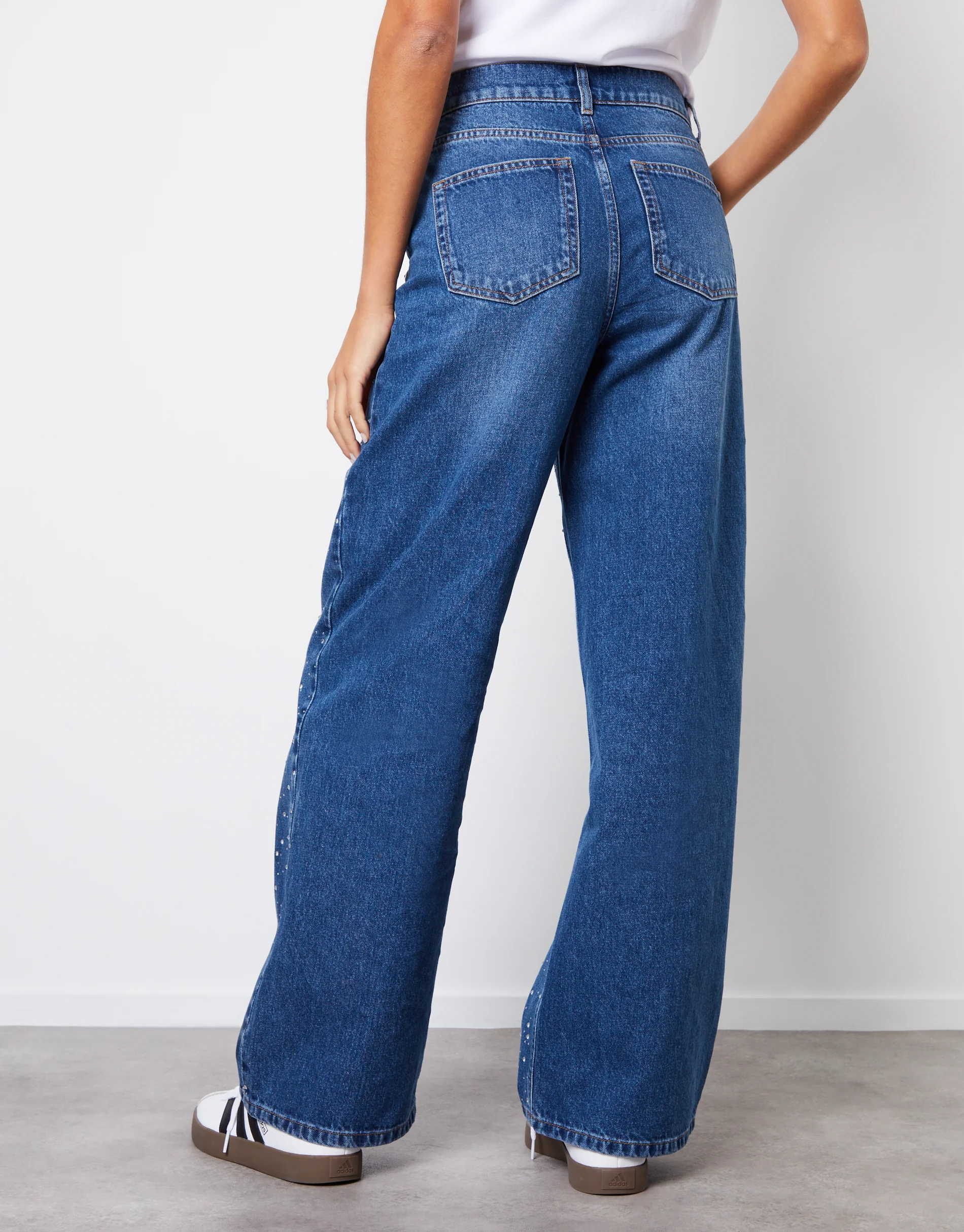 Wide Leg Rhinestone Embellished Jeans in Mid Wash - Image 3