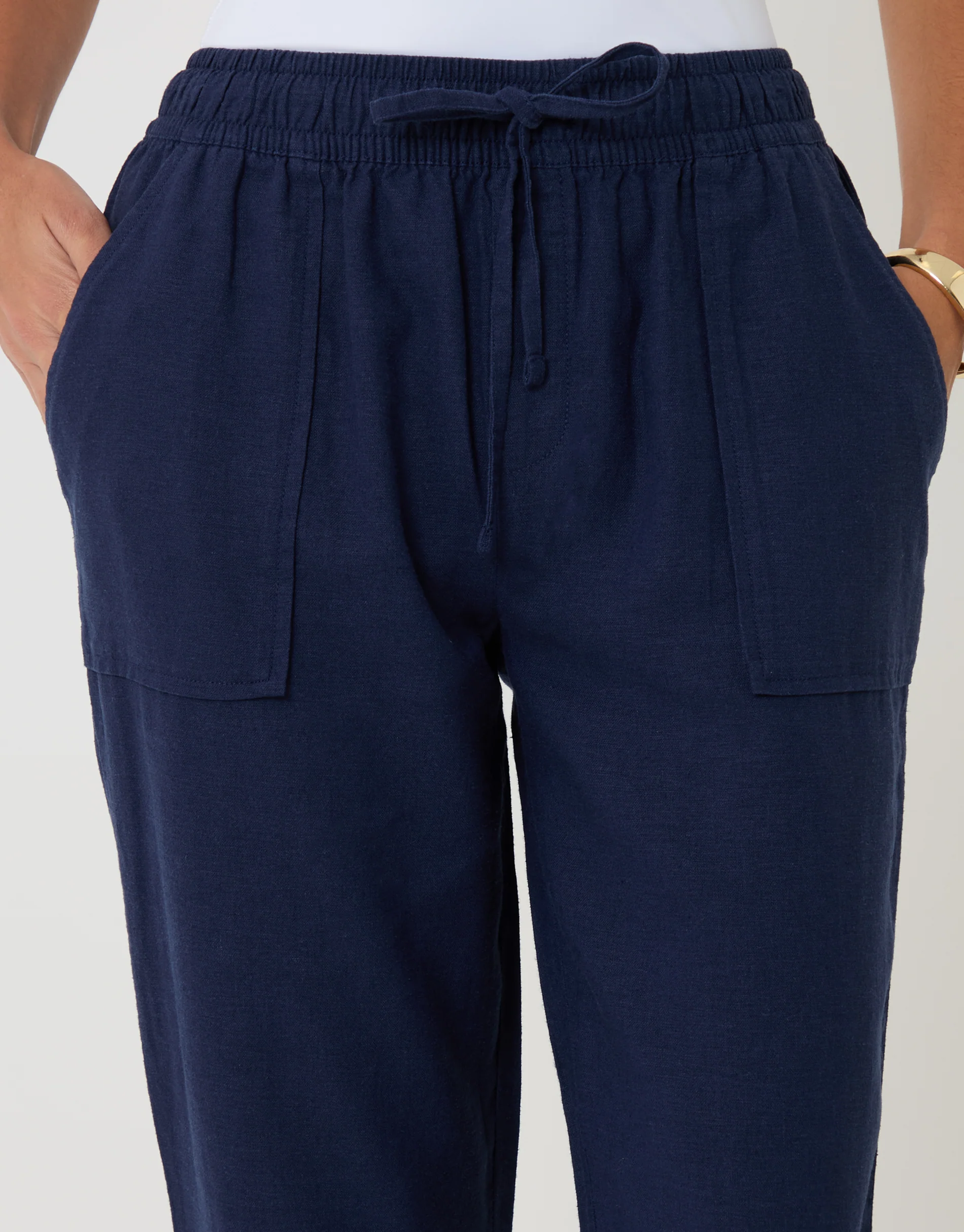 Linen Blend Drawstring Trousers in Navy - Image 4